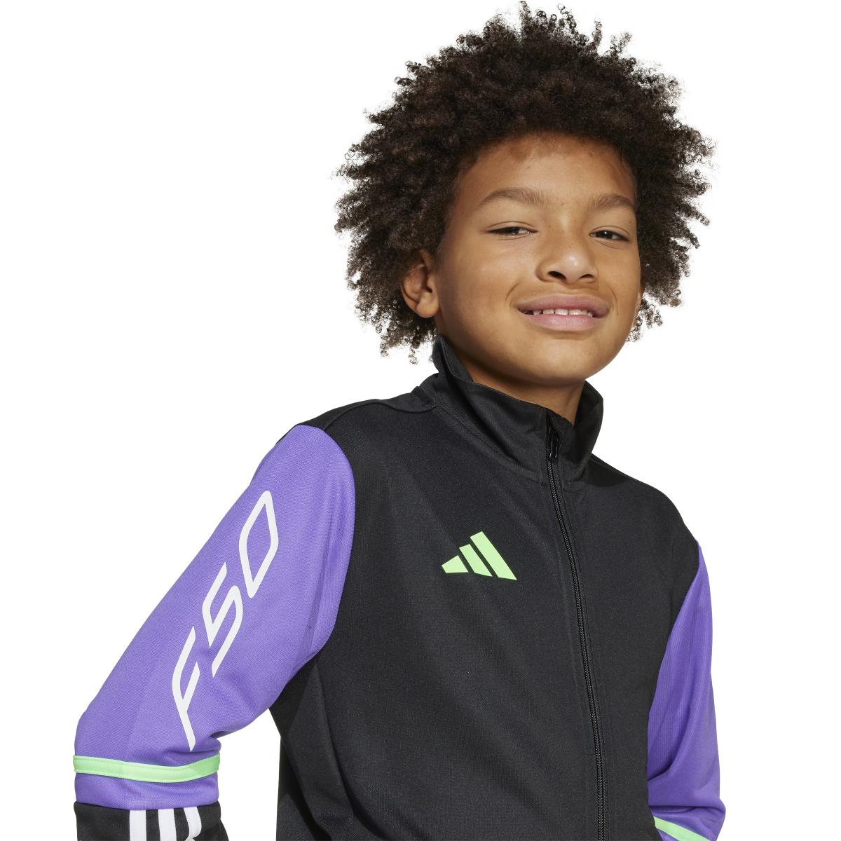 product/2/0/2025_09_adidas_ka7167_6_apparel_on_model_detail_view_2_white.jpg