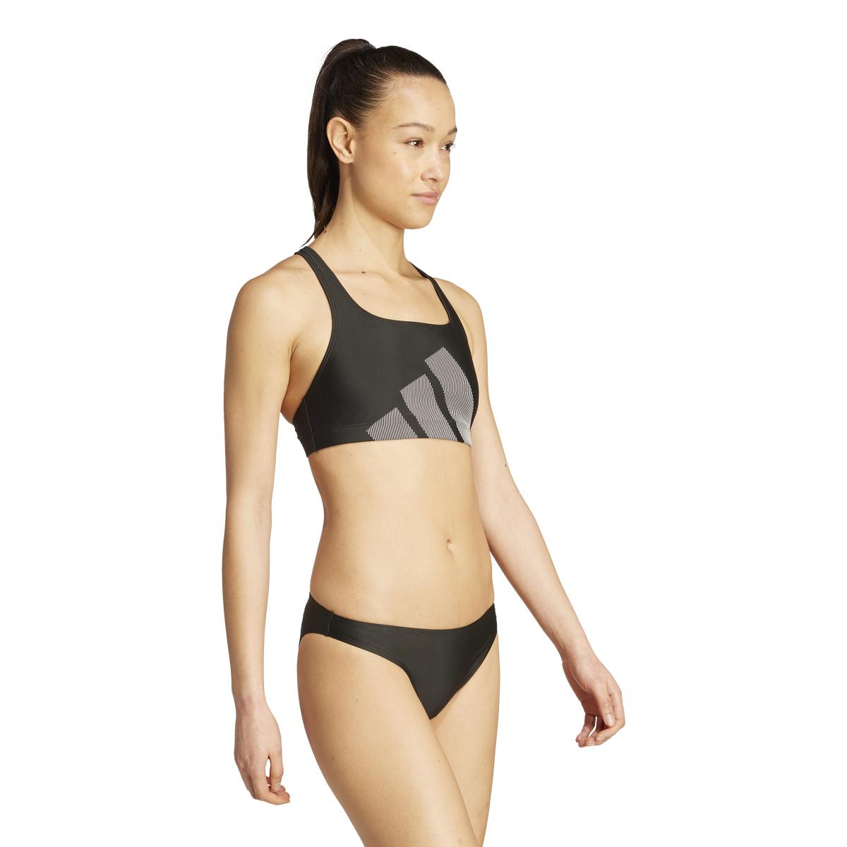 product/2/0/2025_adidas_jm8142_6_apparel_on_model_walking_view_white.jpg