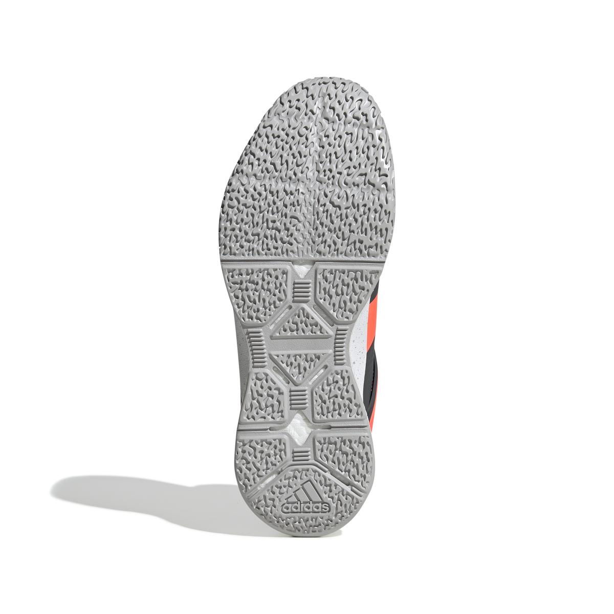 product/a/d/adidas_eh0843_4_footwear_photography_bottom_view_white_000.jpg