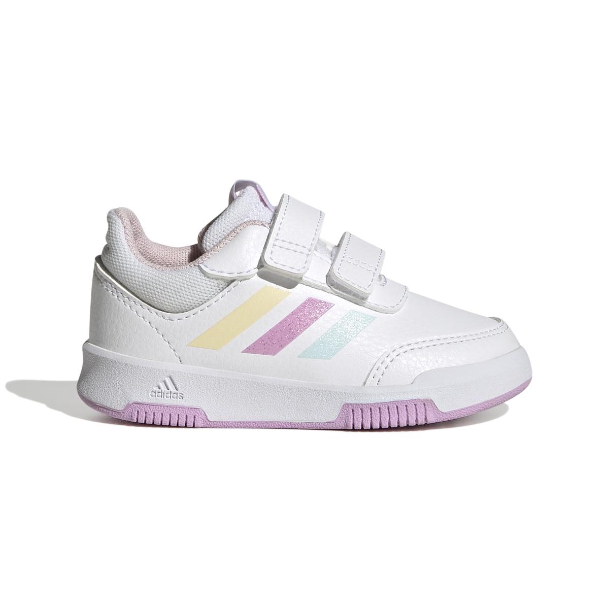 product/a/d/adidas_gw6467_1_footwear_photography_side_lateral_center_view_white_000.jpg