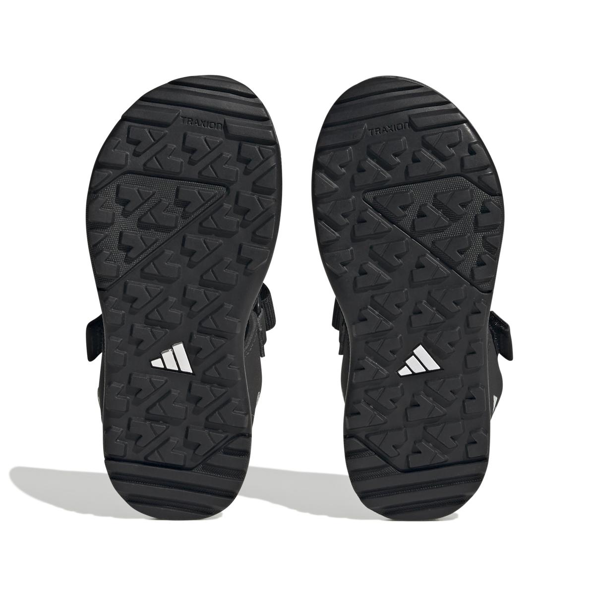 product/a/d/adidas_hq5835_4_footwear_photography_bottom_view_white.jpg