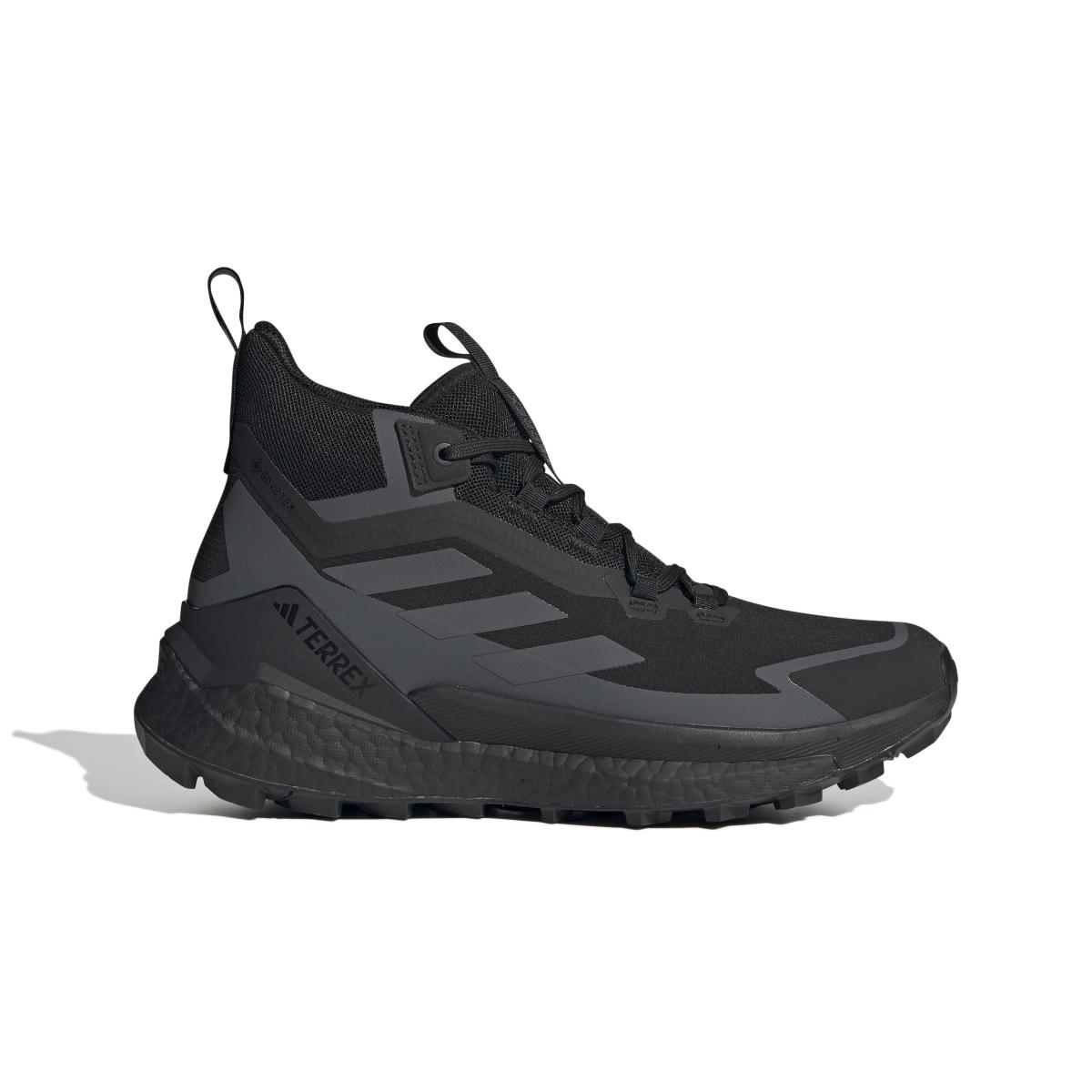 product/a/d/adidas_hq8383_1_footwear_photography_side_lateral_center_view_white.jpg