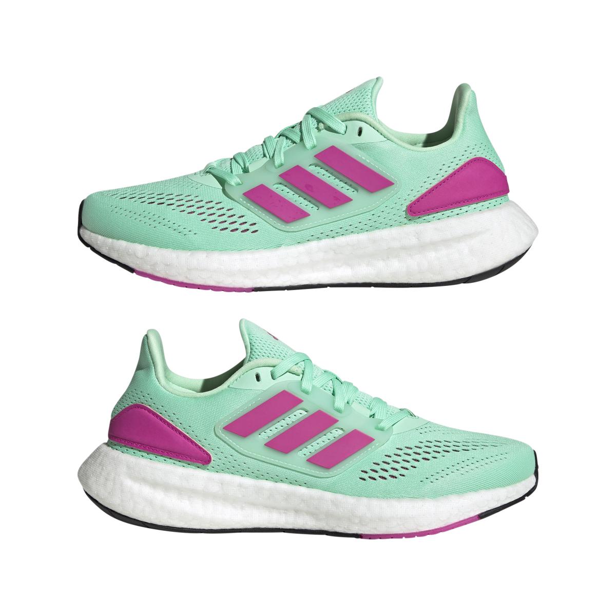 product/a/d/adidas_hq8577_10_footwear_photography_mirrored_pair_view_white_000.jpg