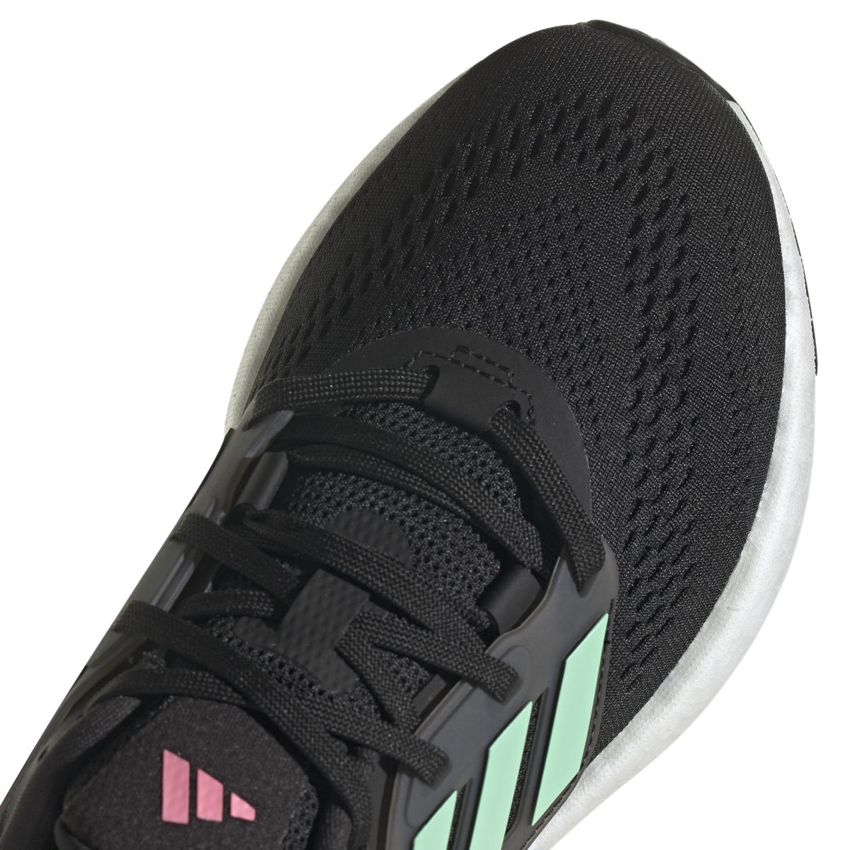 product/a/d/adidas_hq8578_9_footwear_photography_detail_view_2_white_000.jpg
