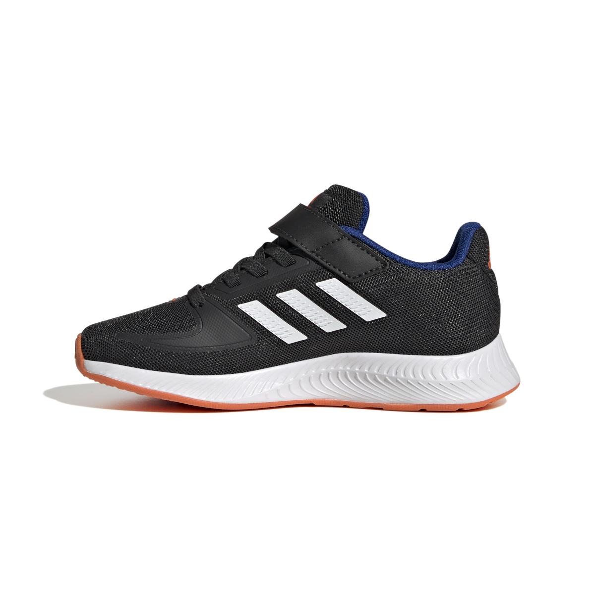 product/a/d/adidas_hr1396_5_footwear_photography_side_medial_center_view_white_xx.jpg