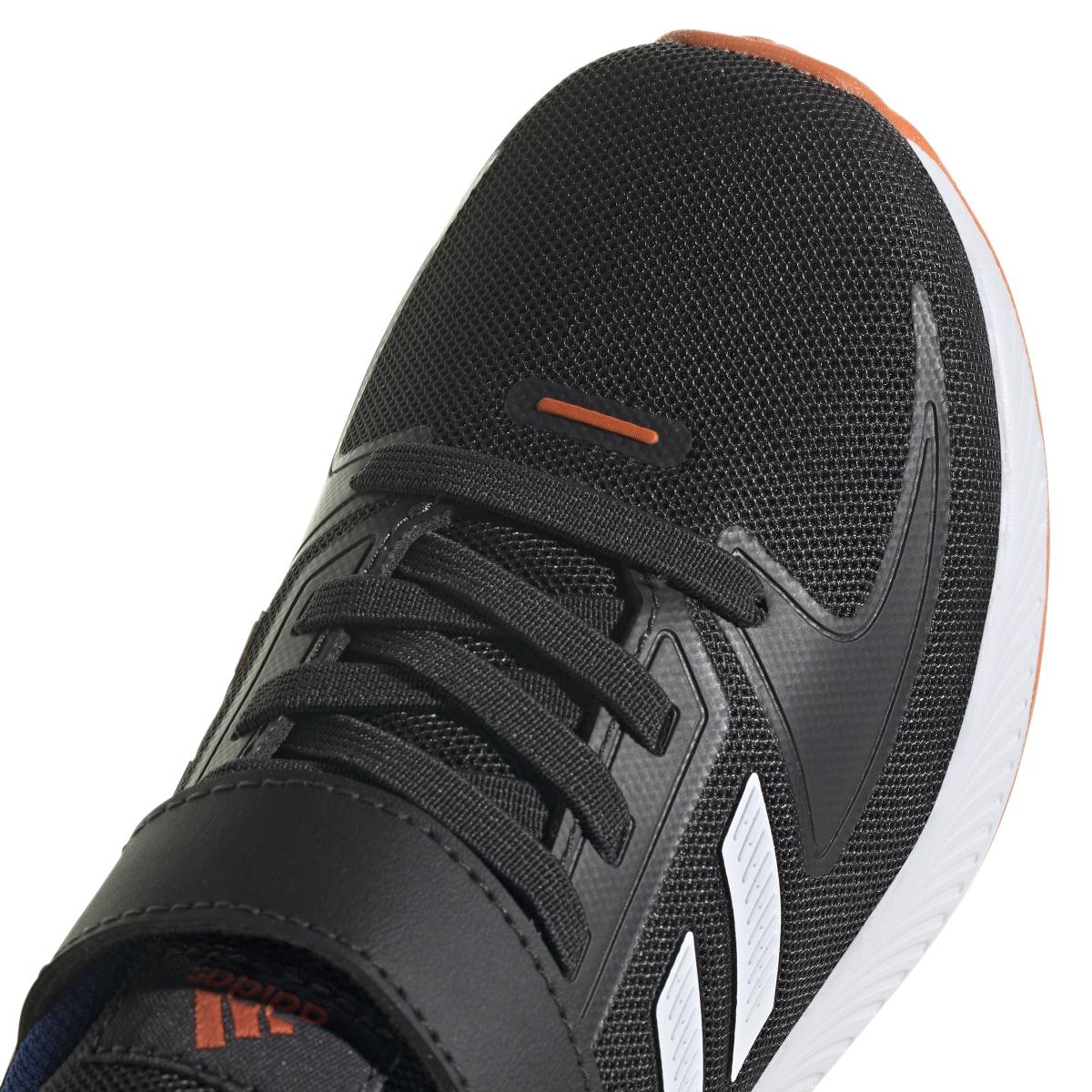 product/a/d/adidas_hr1396_9_footwear_photography_detail_view_2_white_xx.jpg