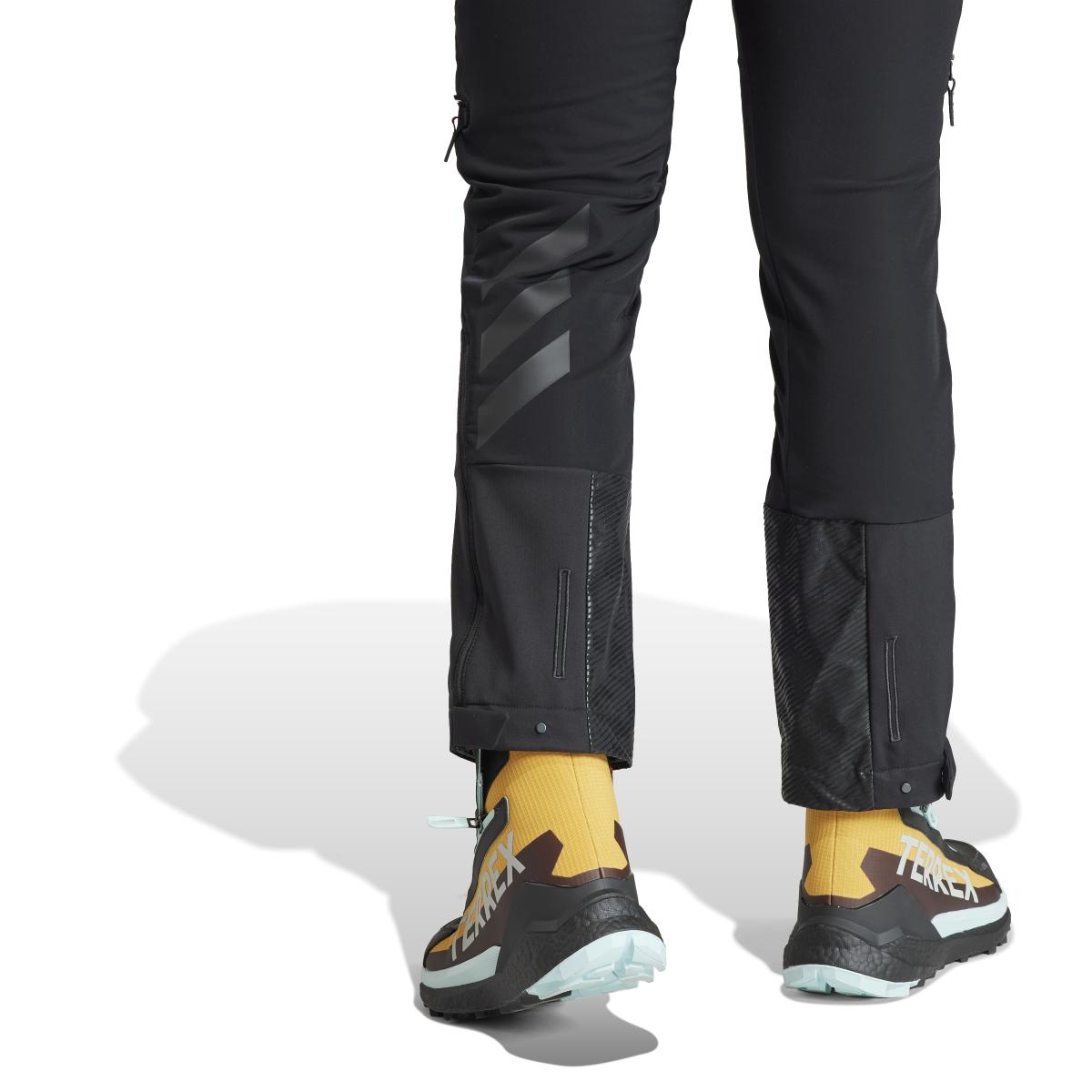 product/a/d/adidas_ib1169_8_apparel_on_model_detail_view_3_white.jpg