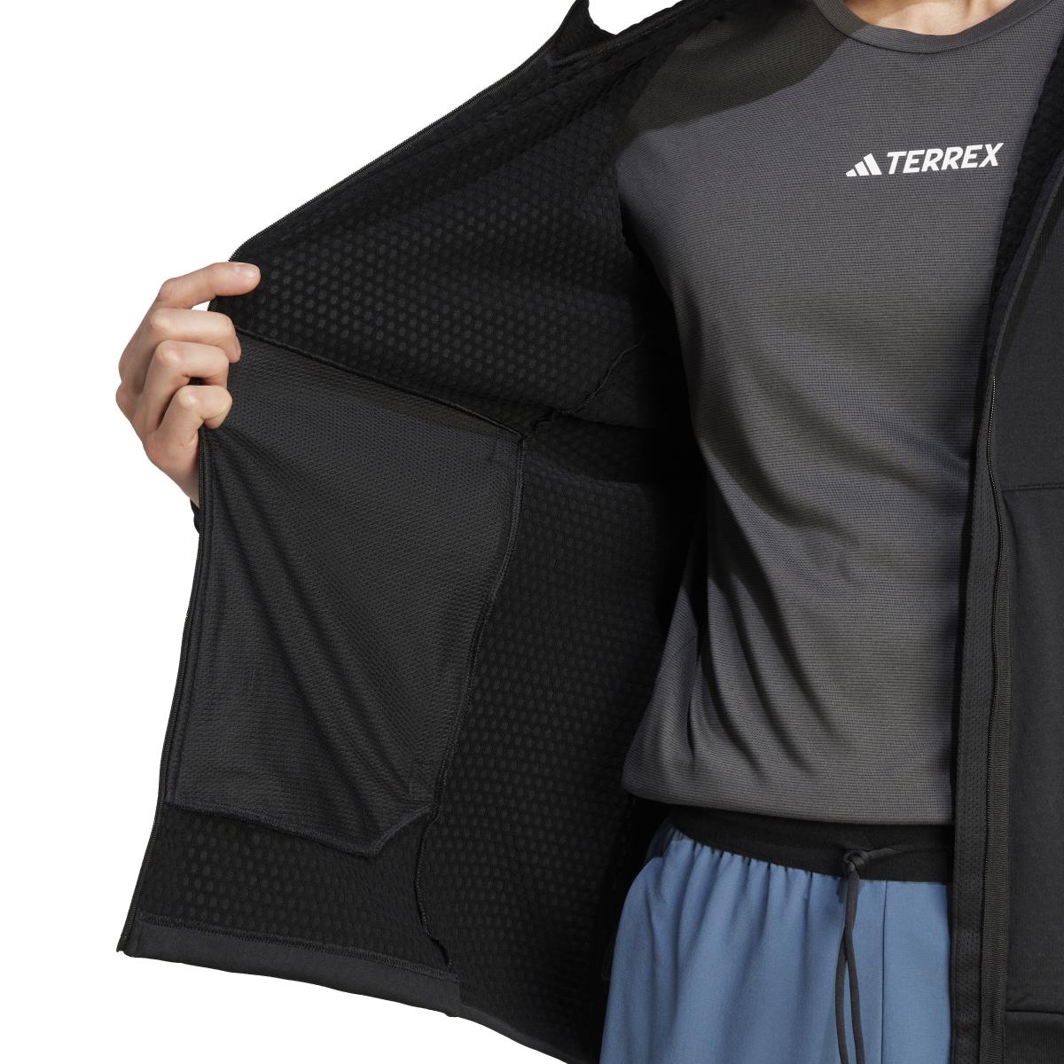 product/a/d/adidas_ib1832_9_apparel_on_model_detail_view_3_white.jpg