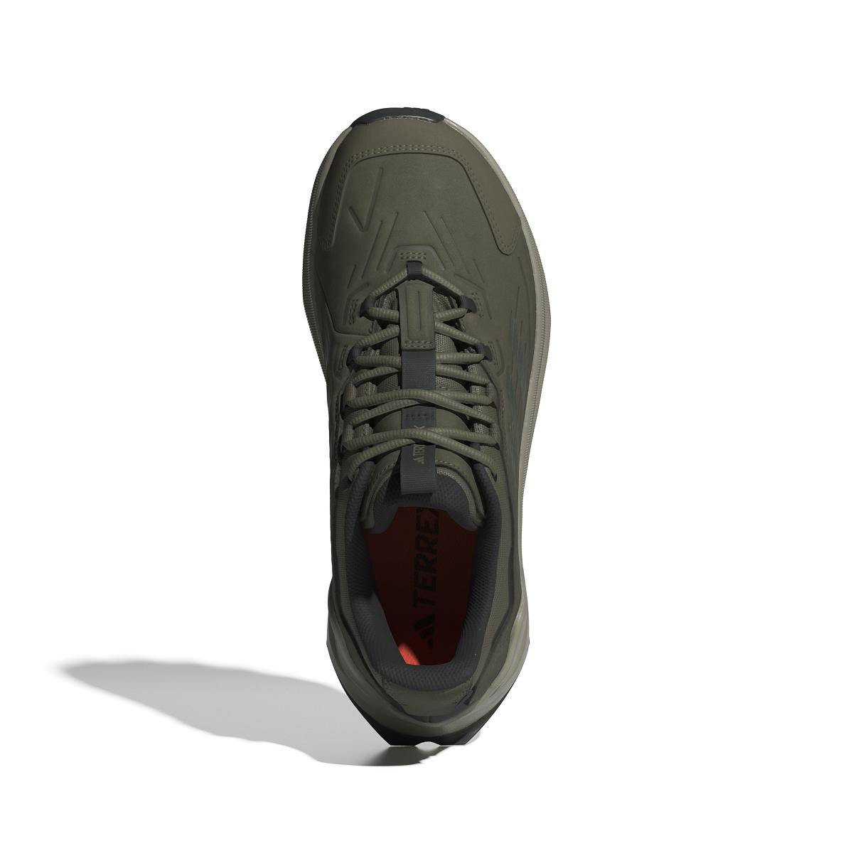 product/a/d/adidas_id0887_3_footwear_photography_top_portrait_view_white-nw091625.jpg