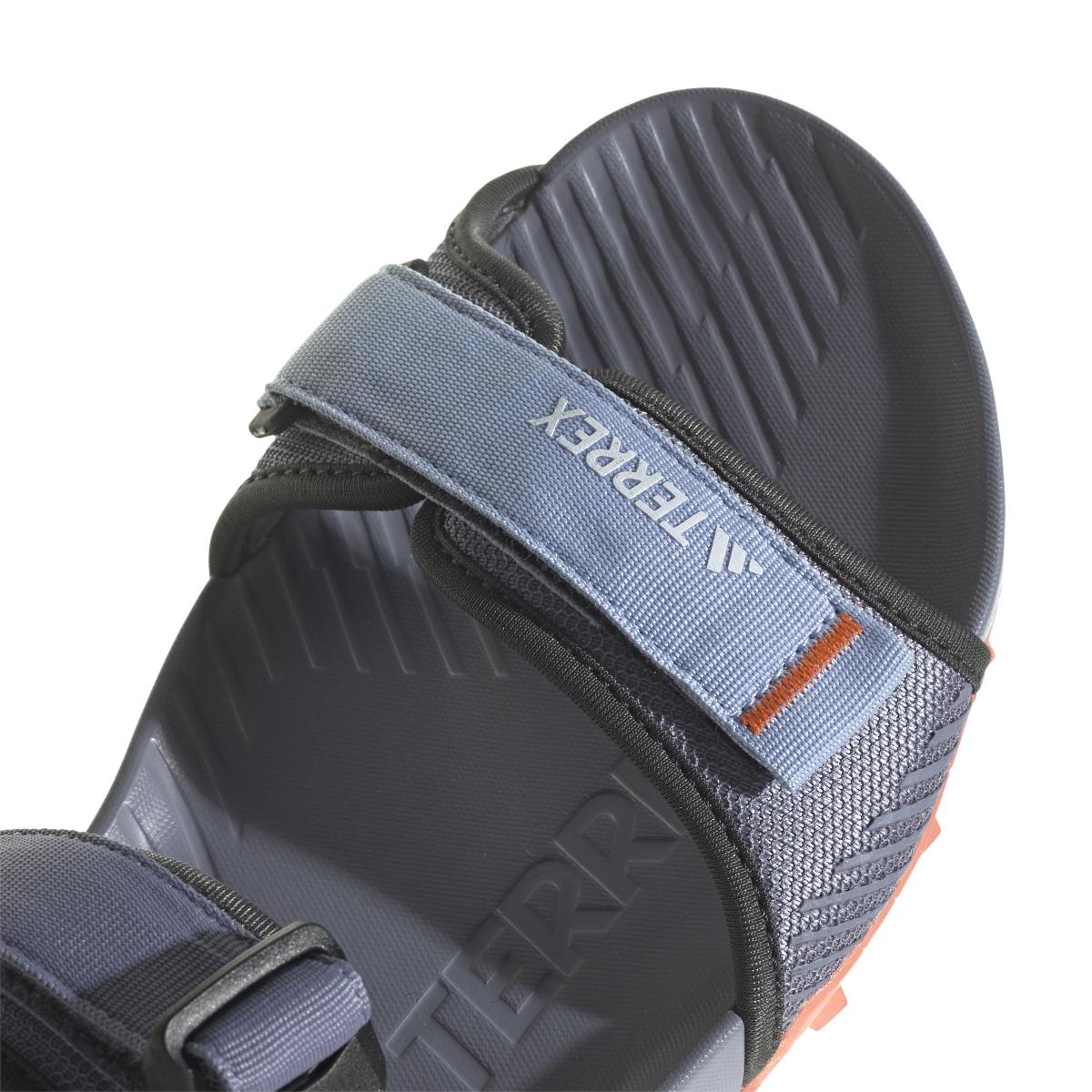 product/a/d/adidas_id4271_9_footwear_photography_detail_view_2_white.jpg