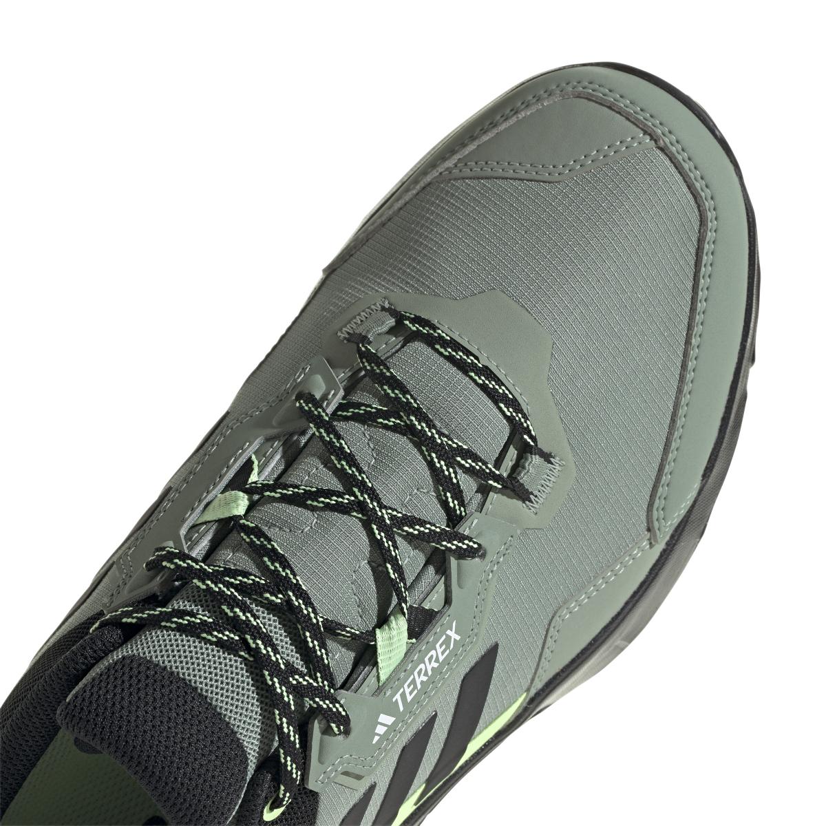 product/a/d/adidas_ie2569_9_footwear_photography_detail_view_2_white.jpg