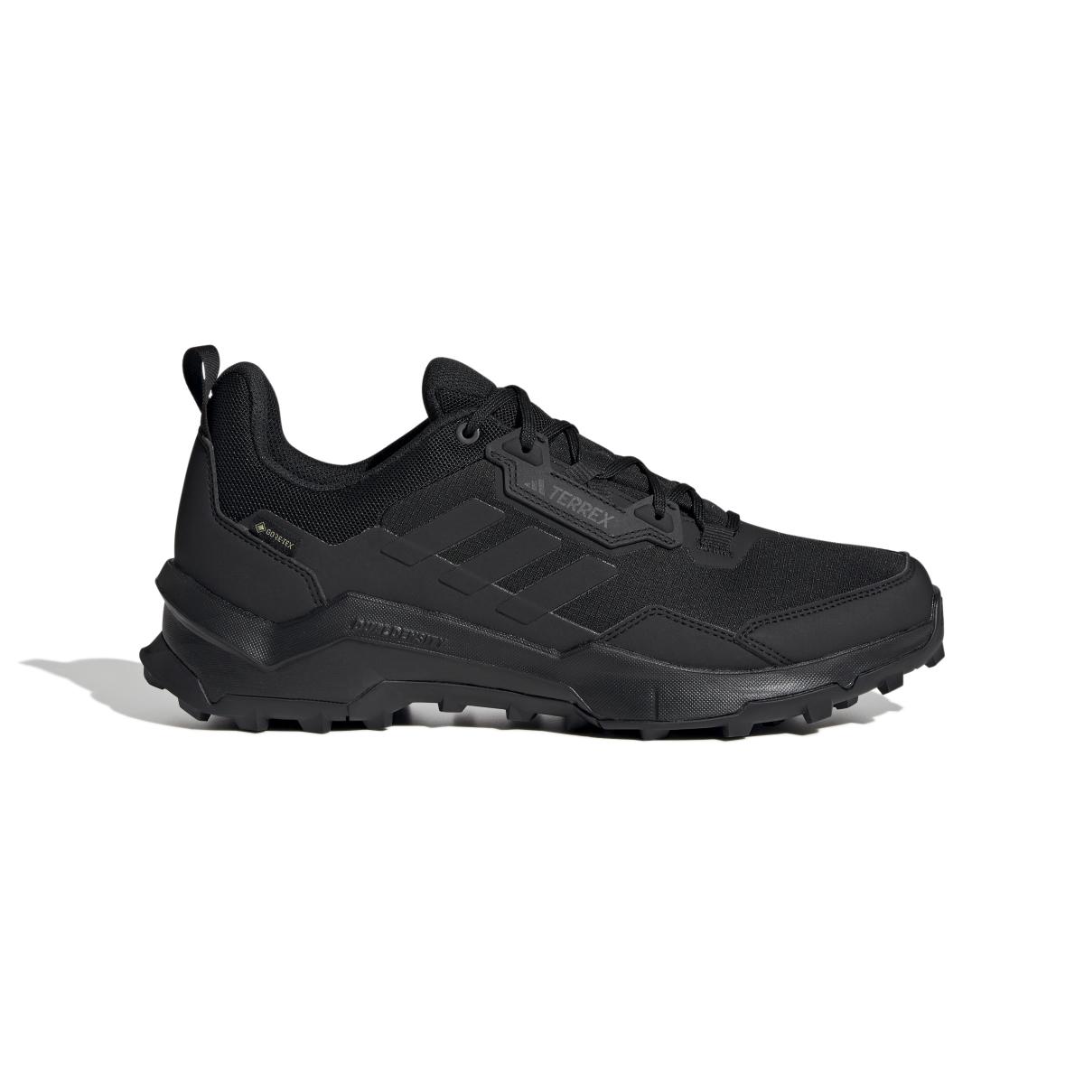 product/a/d/adidas_ie2570_1_footwear_photography_side_lateral_center_view_white.jpg