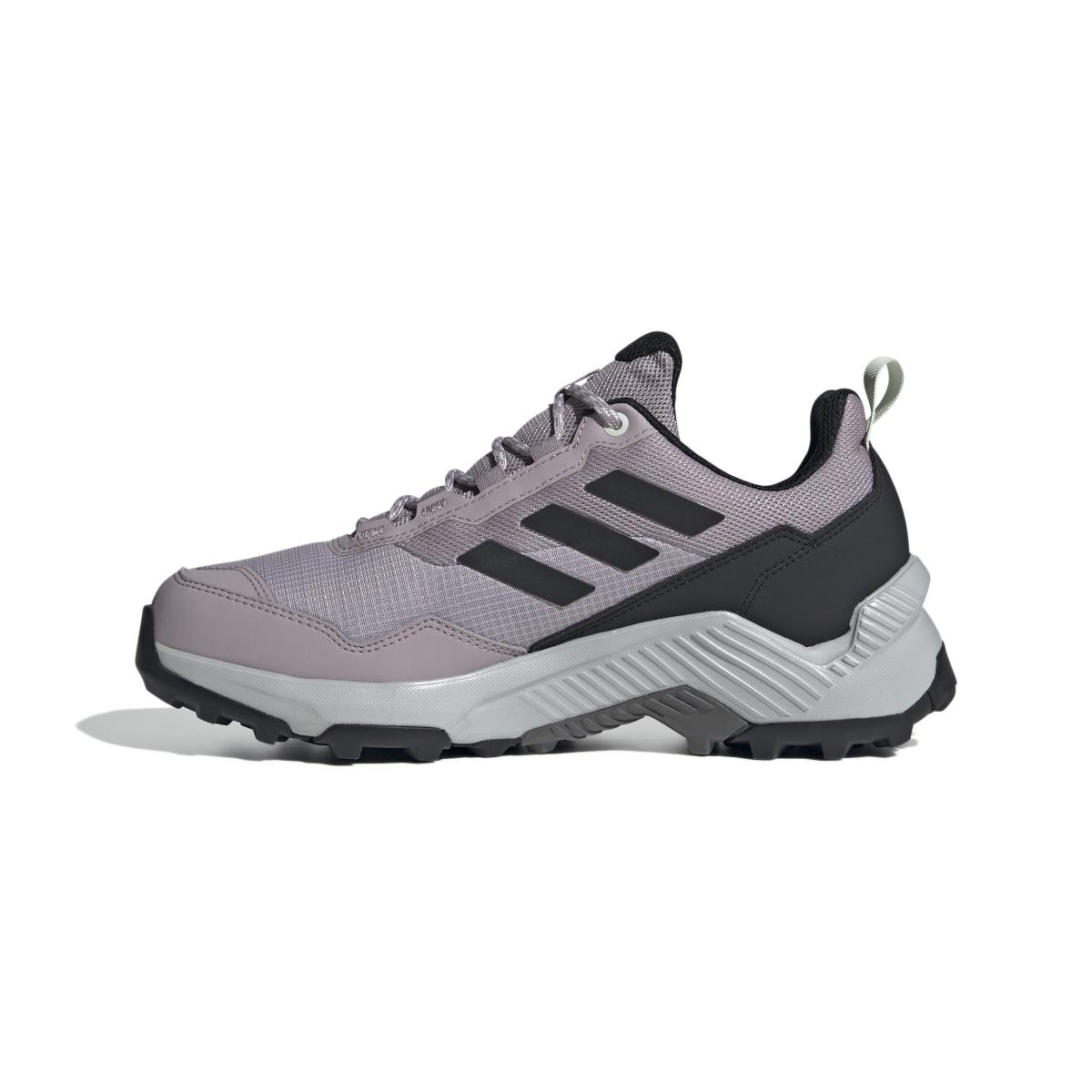 product/a/d/adidas_ie2589_5_footwear_photography_side_medial_center_view_white.jpg