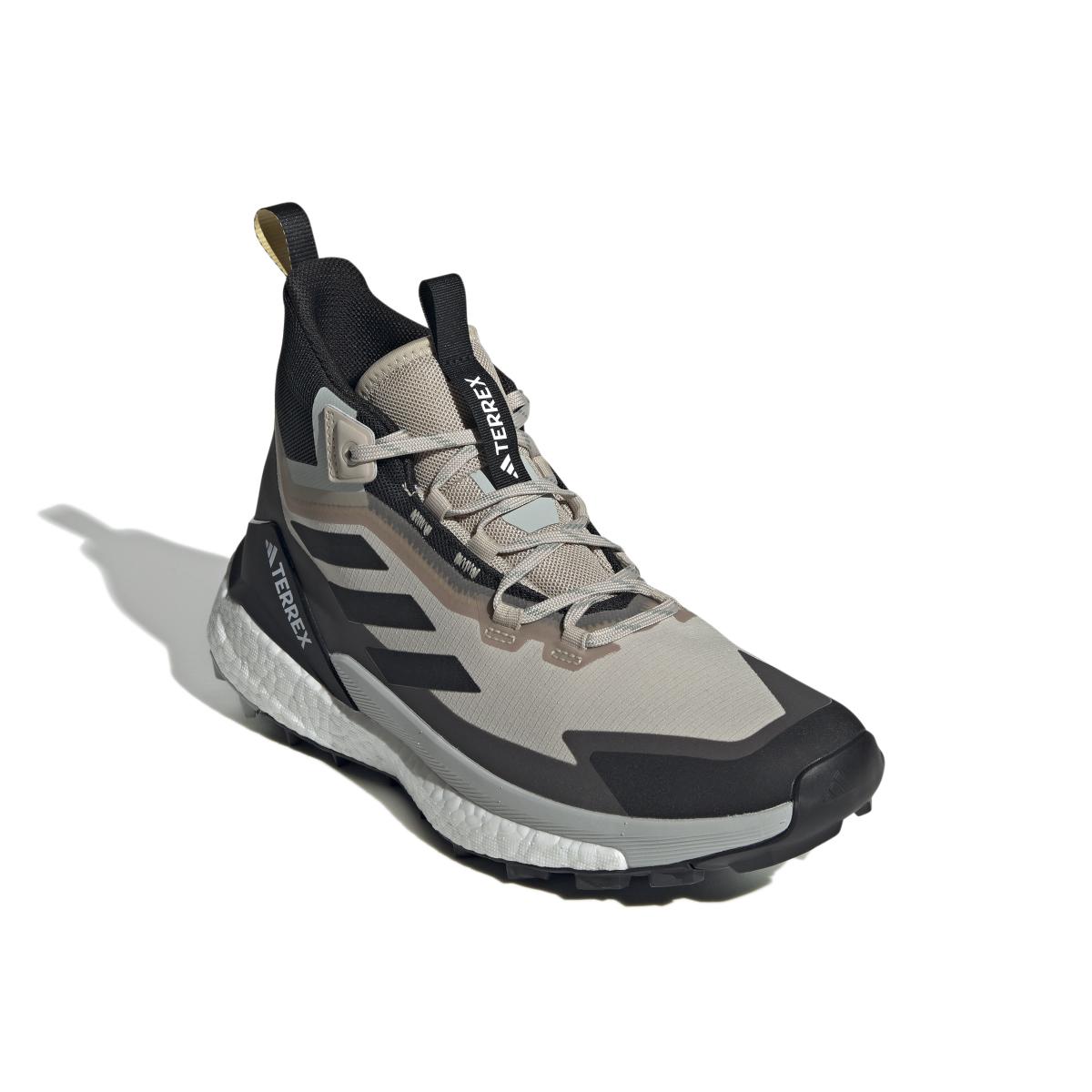 product/a/d/adidas_ie5128_6_footwear_photography_front_lateral_top_view_white.jpg