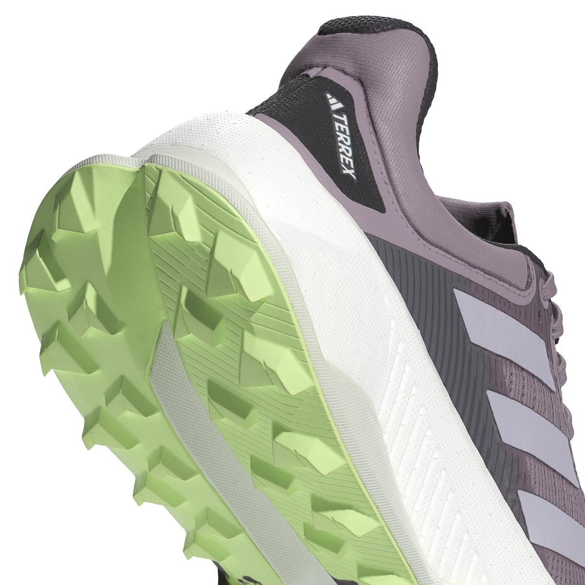 product/a/d/adidas_ie8457_10_footwear_photography_detail_view_3_white.jpg