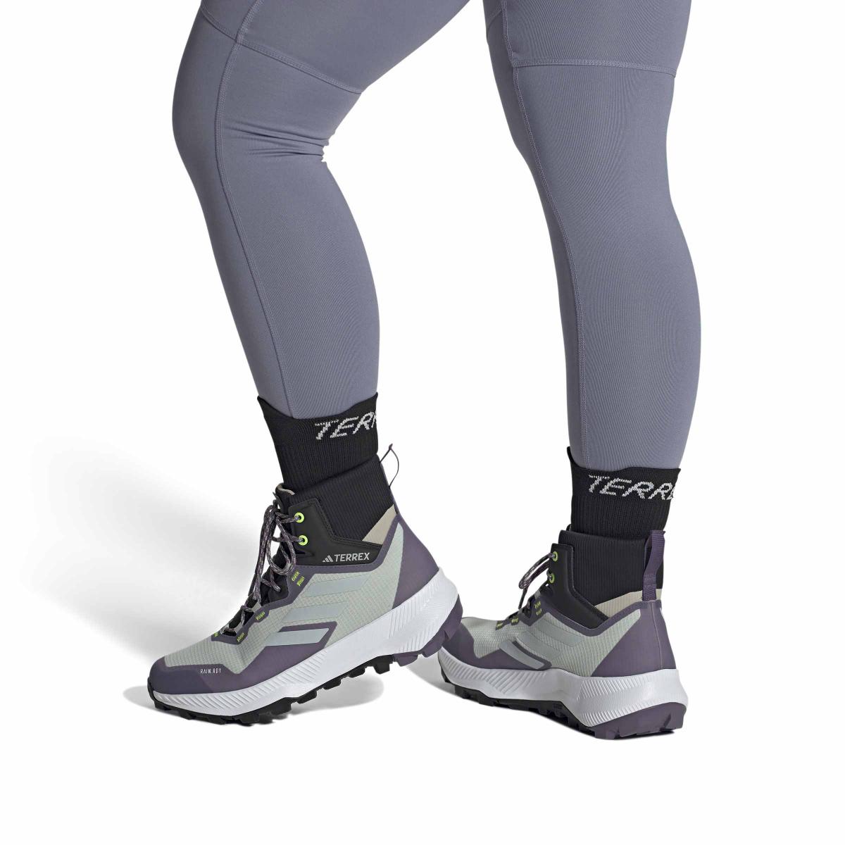 product/a/d/adidas_if4931_11_footwear_on_model_front_view_white-nw091625.jpg