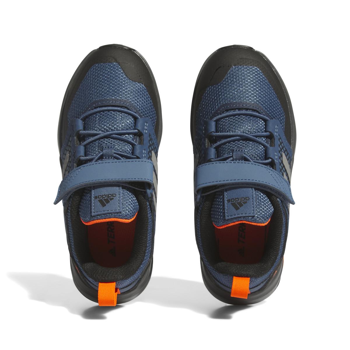 product/a/d/adidas_if5709_3_footwear_photography_top_portrait_view_white.jpg