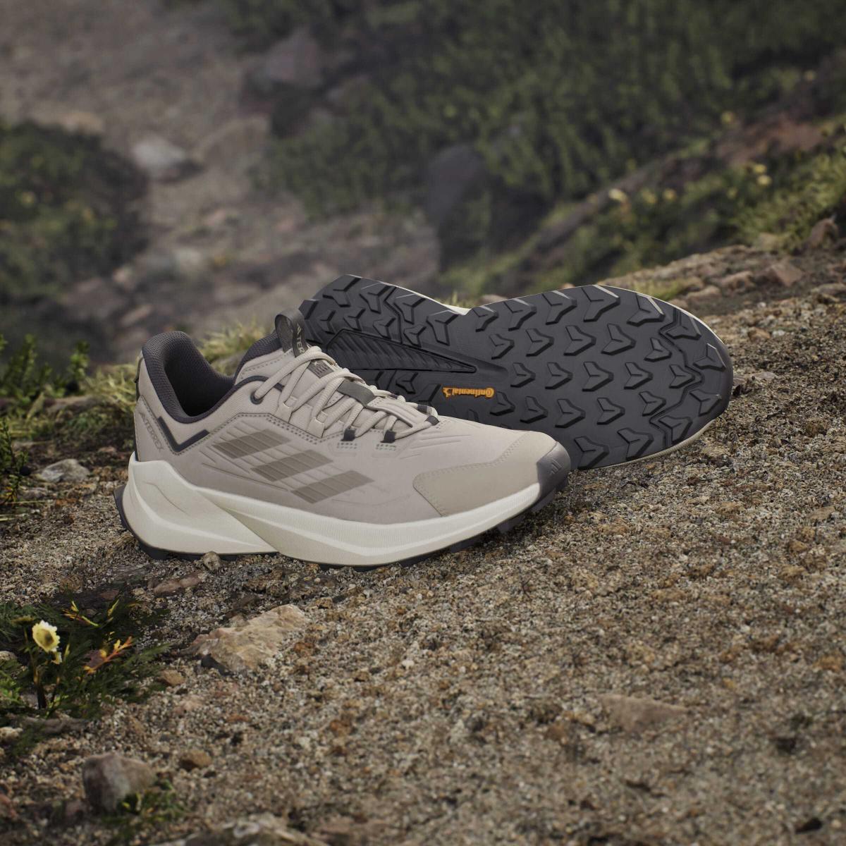 product/a/d/adidas_if6543_19_footwear_photography_heromrktng_view_8-nw091625.jpg