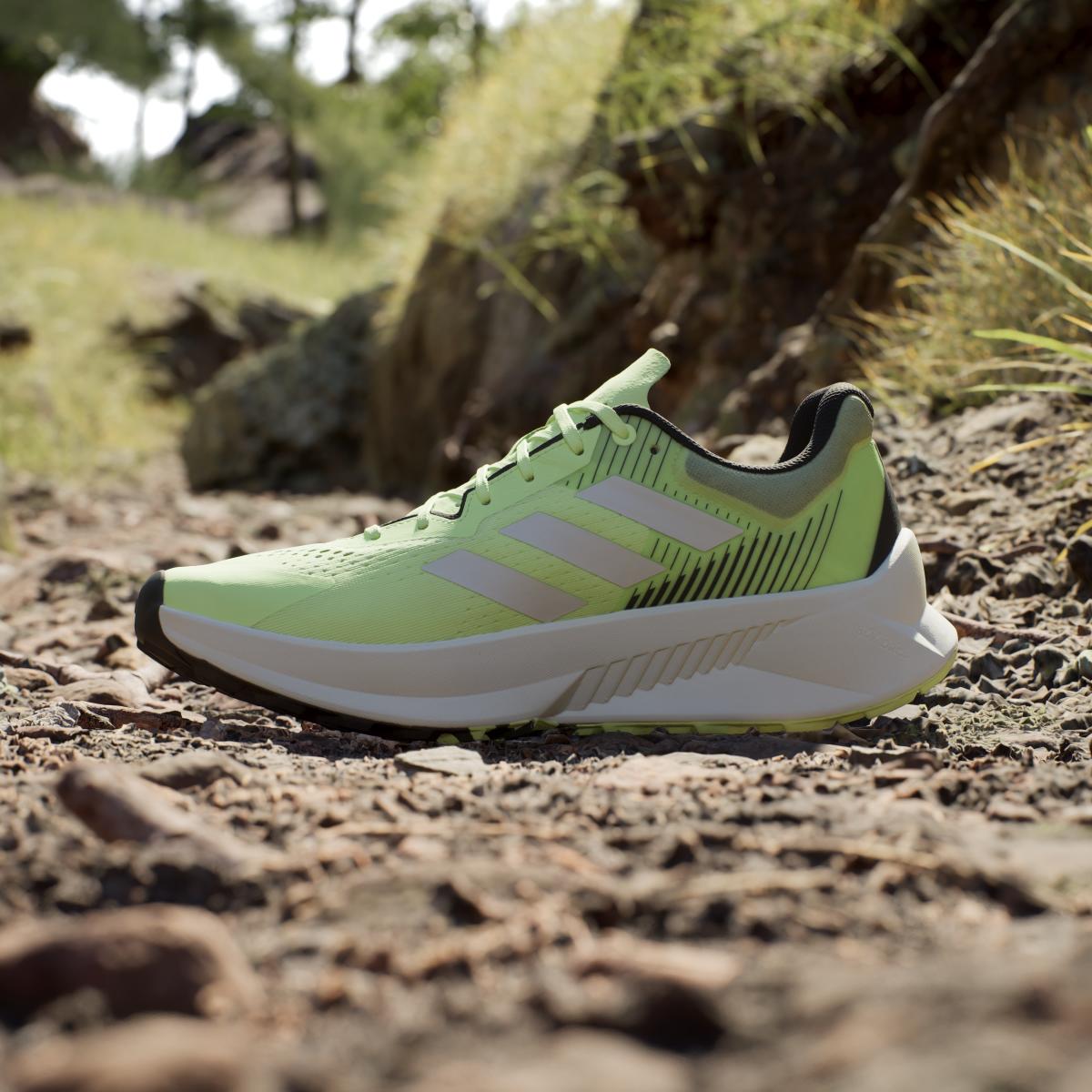 product/a/d/adidas_ig8026_20_footwear_photography_heromrktng_view_7_white-nw031524.jpg