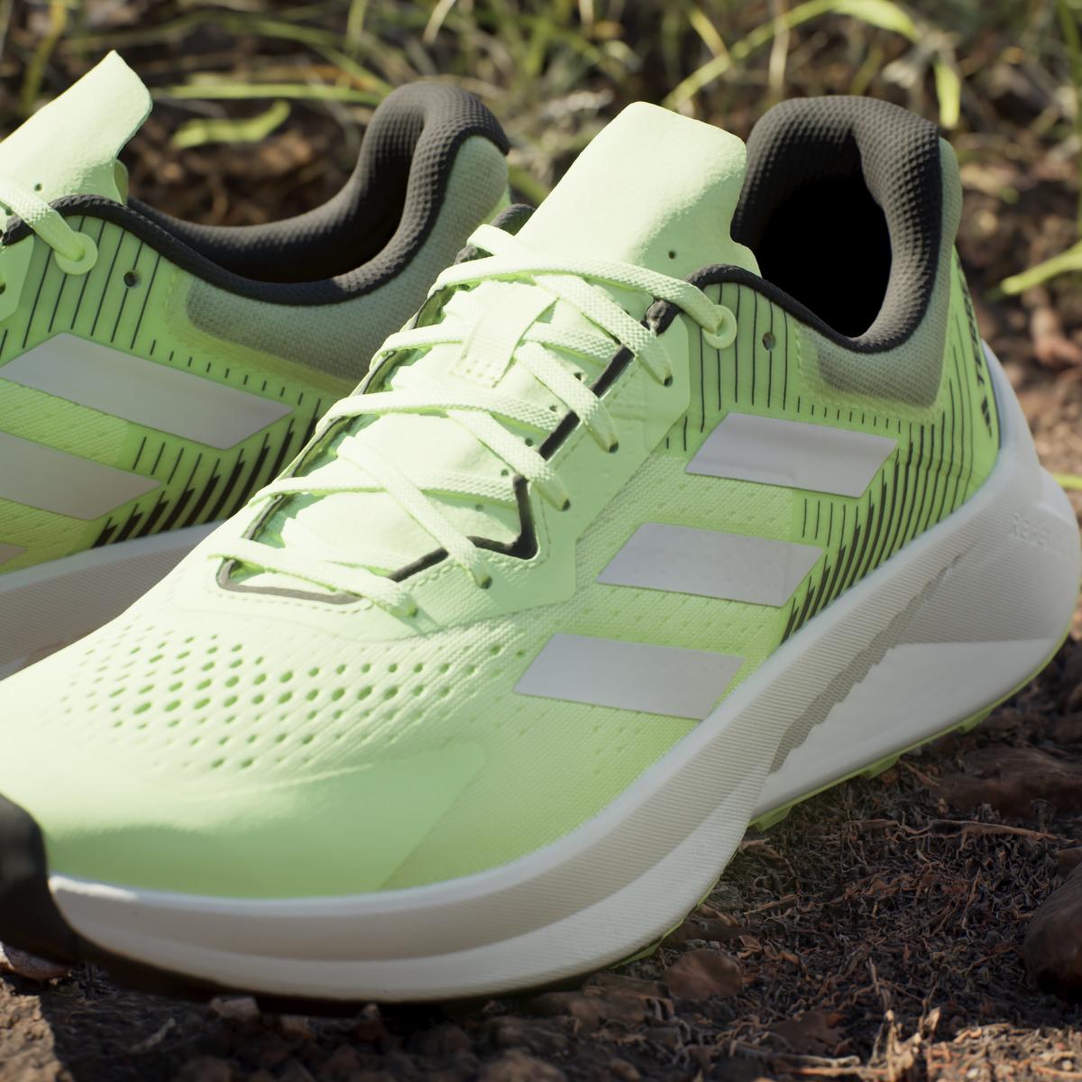 product/a/d/adidas_ig8026_22_footwear_photography_heromrktng_view_9_white-nw031524.jpg