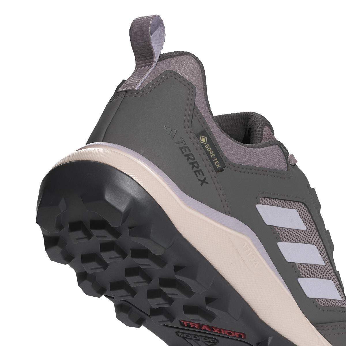 product/a/d/adidas_ig8926_9_footwear_photography_detail_view_2_white.jpg