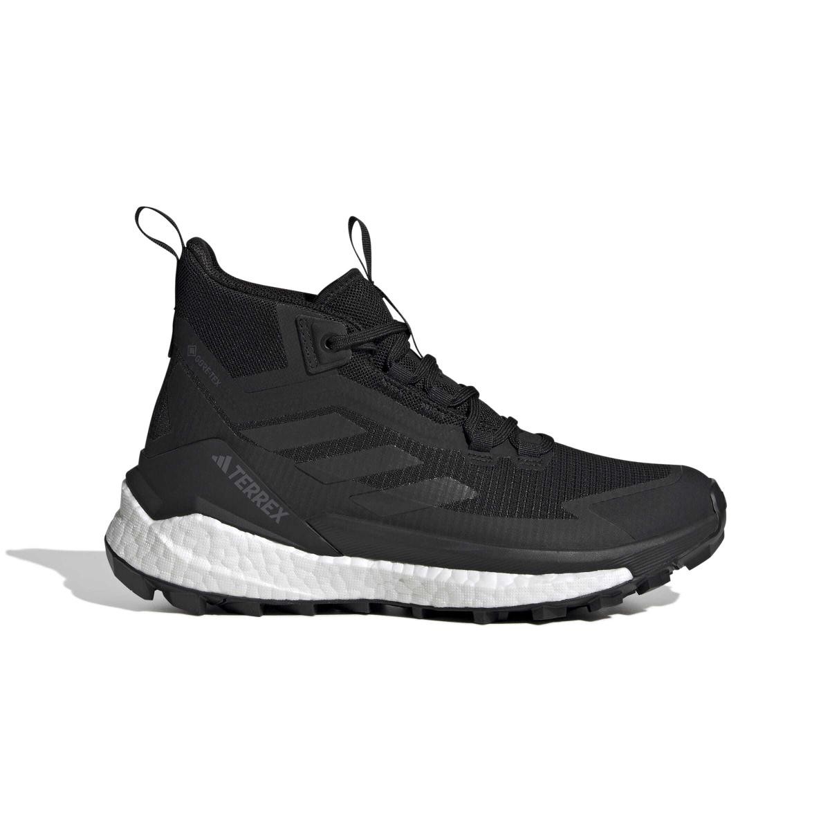 product/a/d/adidas_ih0670_1_footwear_photography_side_lateral_center_view_white-nw091625.jpg
