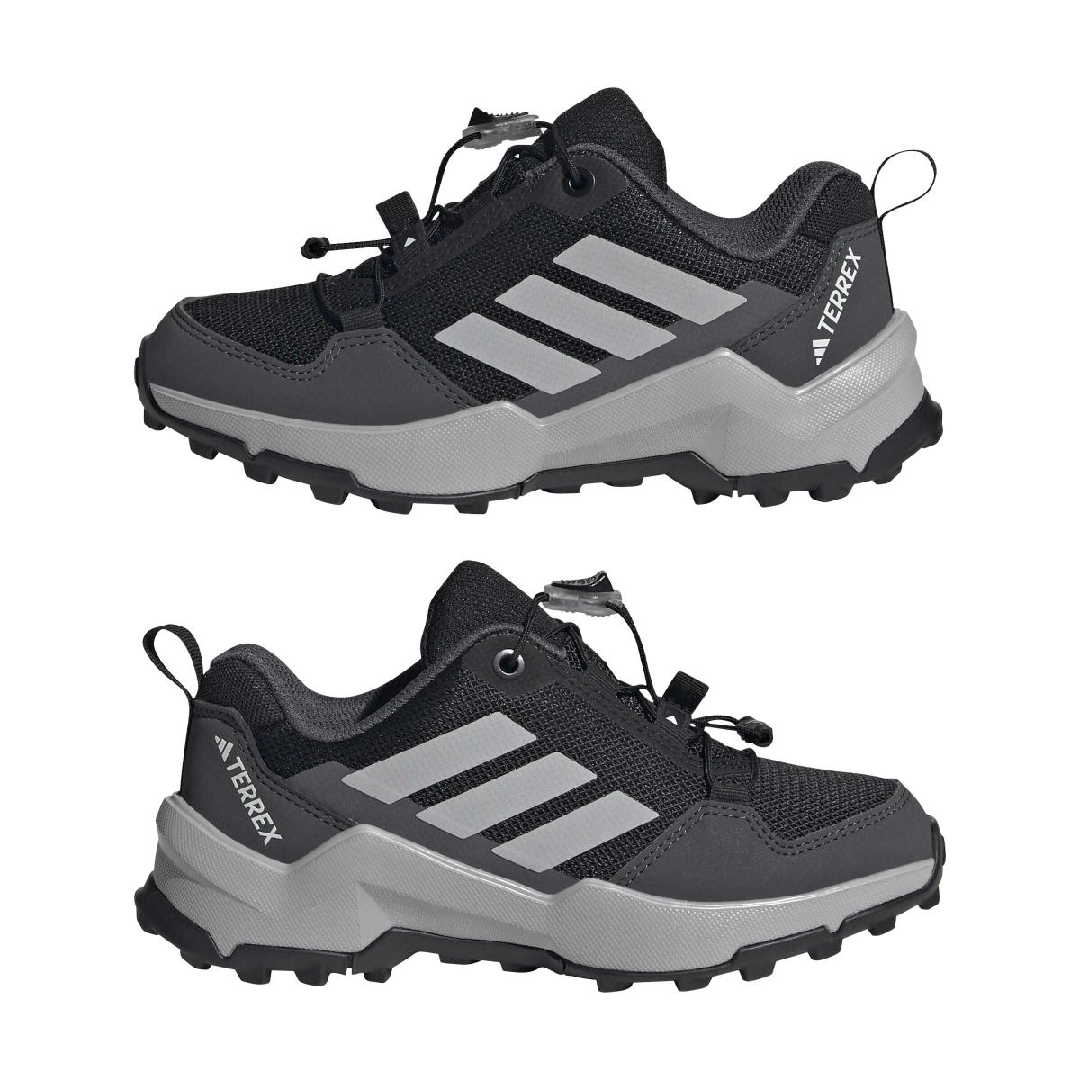 product/a/d/adidas_ih2875_10_footwear_photography_mirrored_pair_view_white-nw091625.jpg