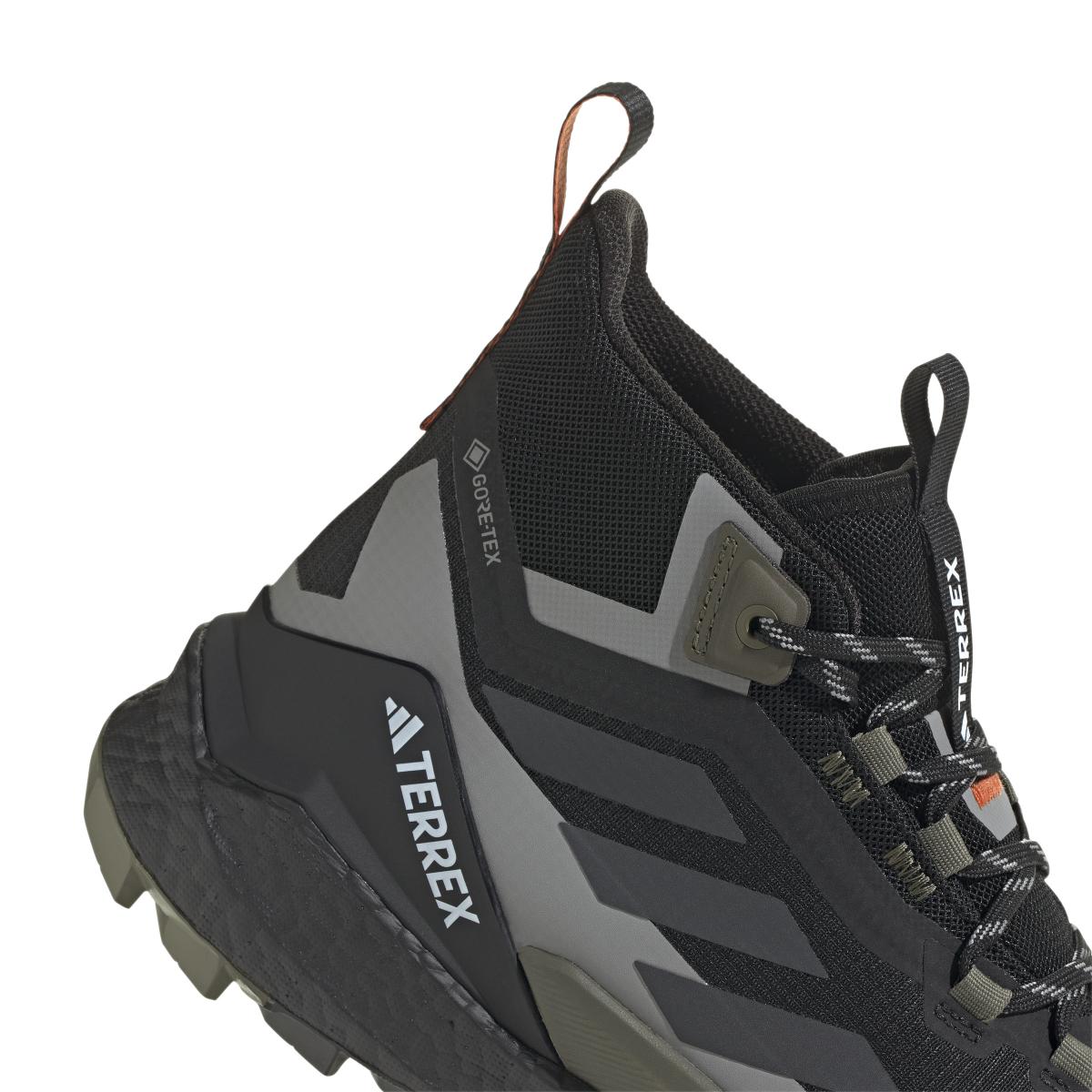 product/a/d/adidas_ih3526_8_footwear_photography_detail_view_1_white-nw091625.jpg