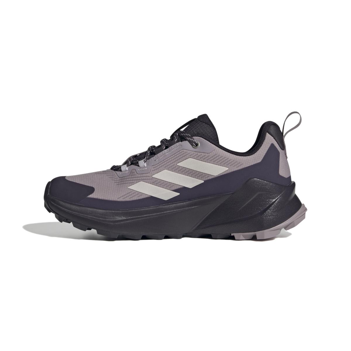 product/a/d/adidas_ih3544_5_footwear_photography_side_medial_center_view_white.jpg