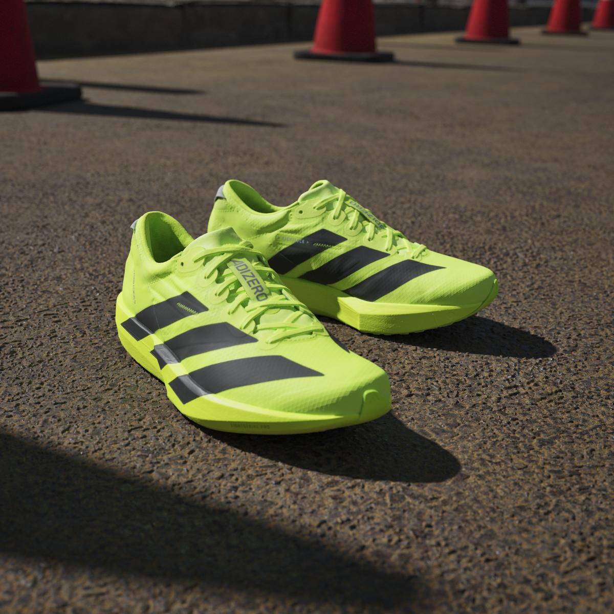 product/a/d/adidas_ih5067_21_footwear_photography_heromrktng_view_8-nw091625.jpg