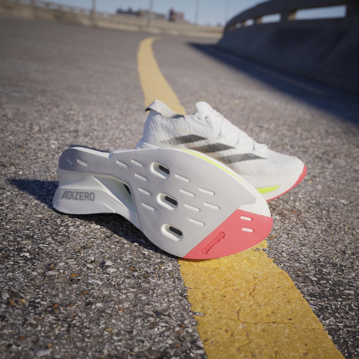product/a/d/adidas_ih5685_17_footwear_photography_heromrktng_view_4-nw091625.jpg