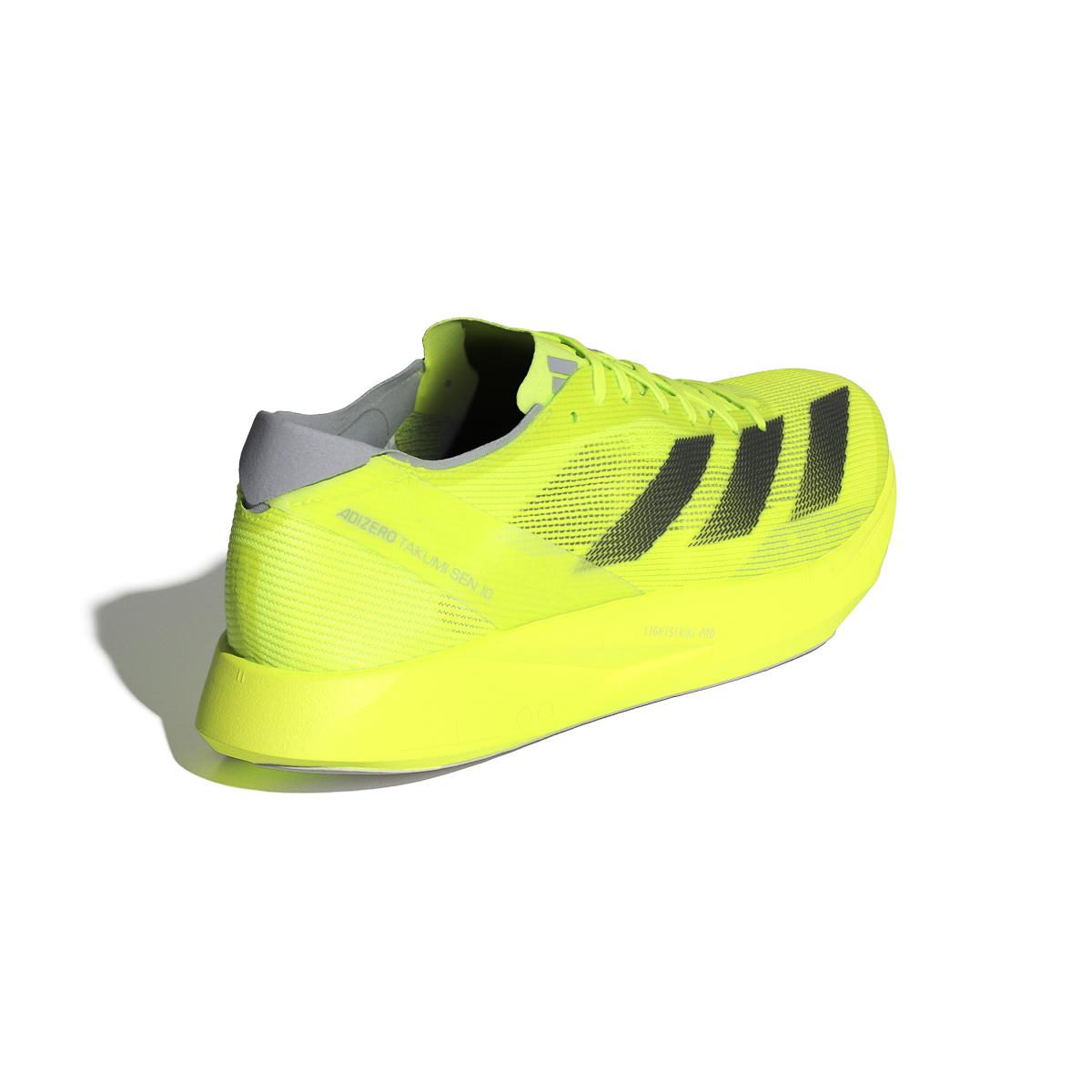 product/a/d/adidas_ih5707_7_footwear_photography_back_lateral_top_view_white.jpg