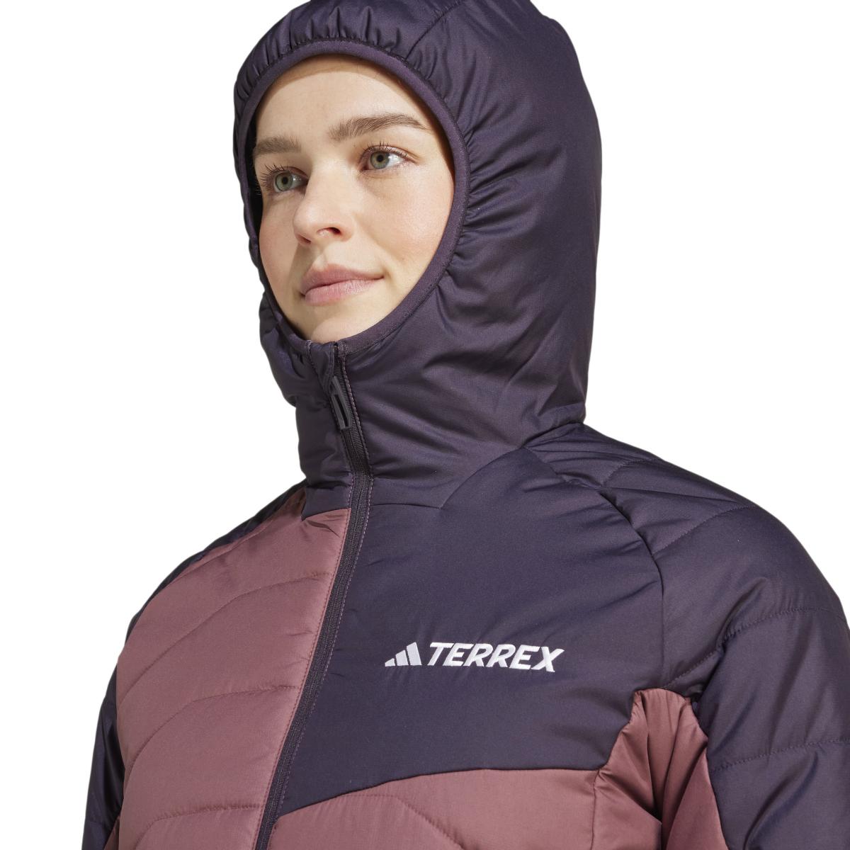 product/a/d/adidas_im7665_9_apparel_on_model_detail_view_2_white.jpg