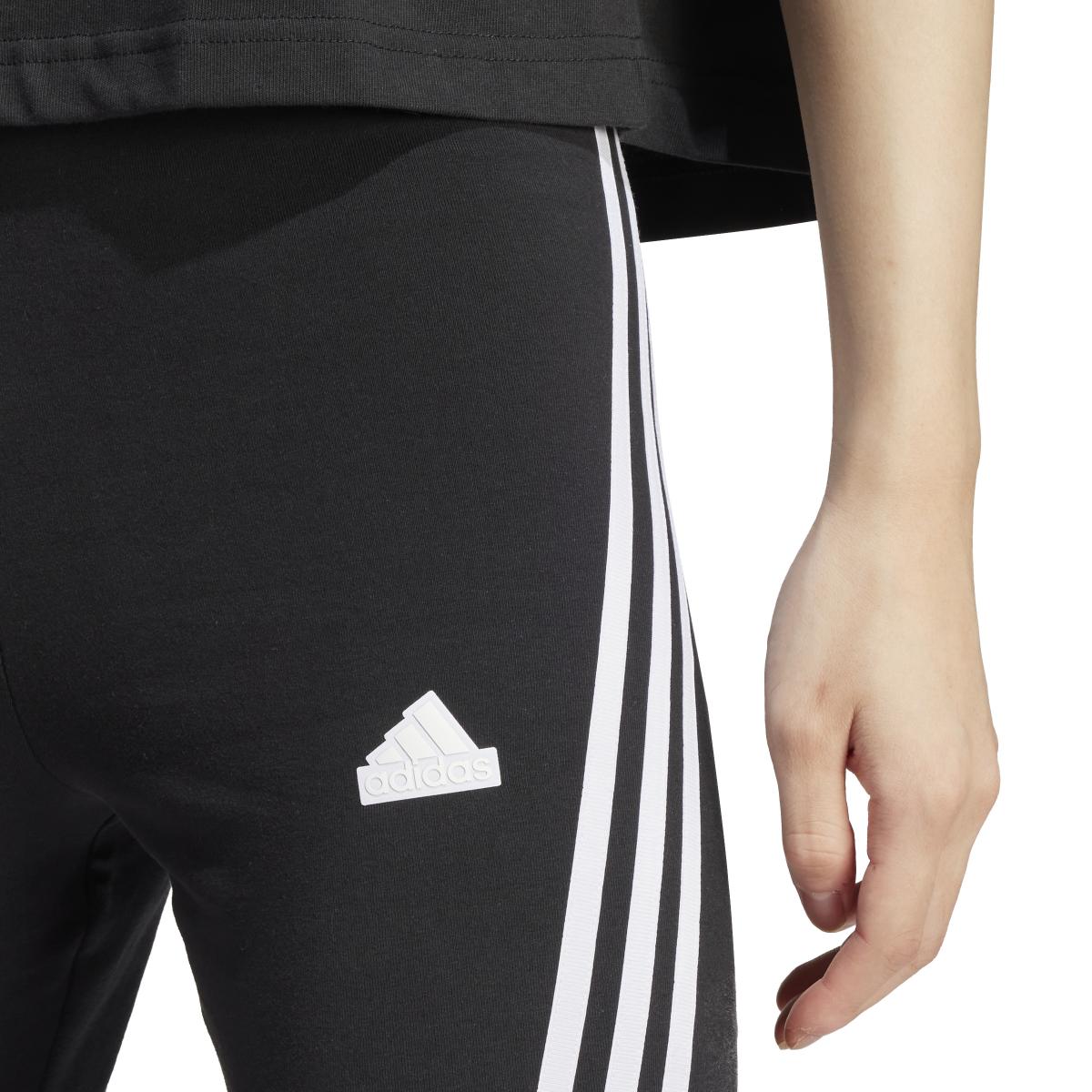 product/a/d/adidas_ip1569_6_apparel_on_model_detail_view_1_white.jpg