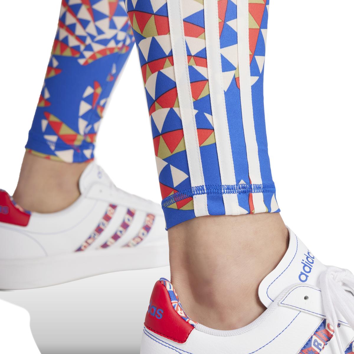 product/a/d/adidas_iq4508_7_apparel_on_model_detail_view_1_white.jpg