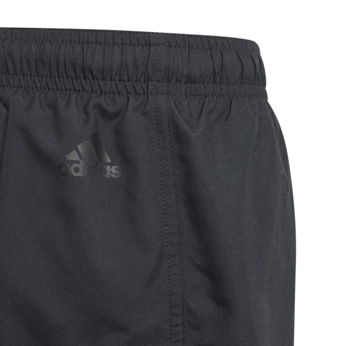 product/a/d/adidas_it2686_black-white_4.jpg