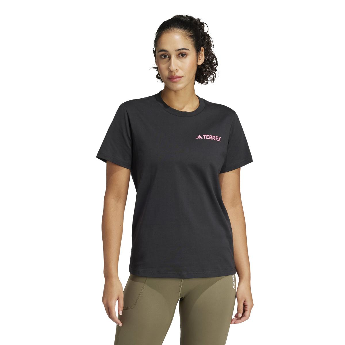 product/a/d/adidas_iz0449_3_apparel_on_model_standard_view_white.jpg