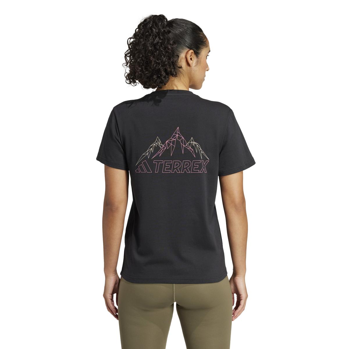 product/a/d/adidas_iz0449_5_apparel_on_model_back_view_white.jpg