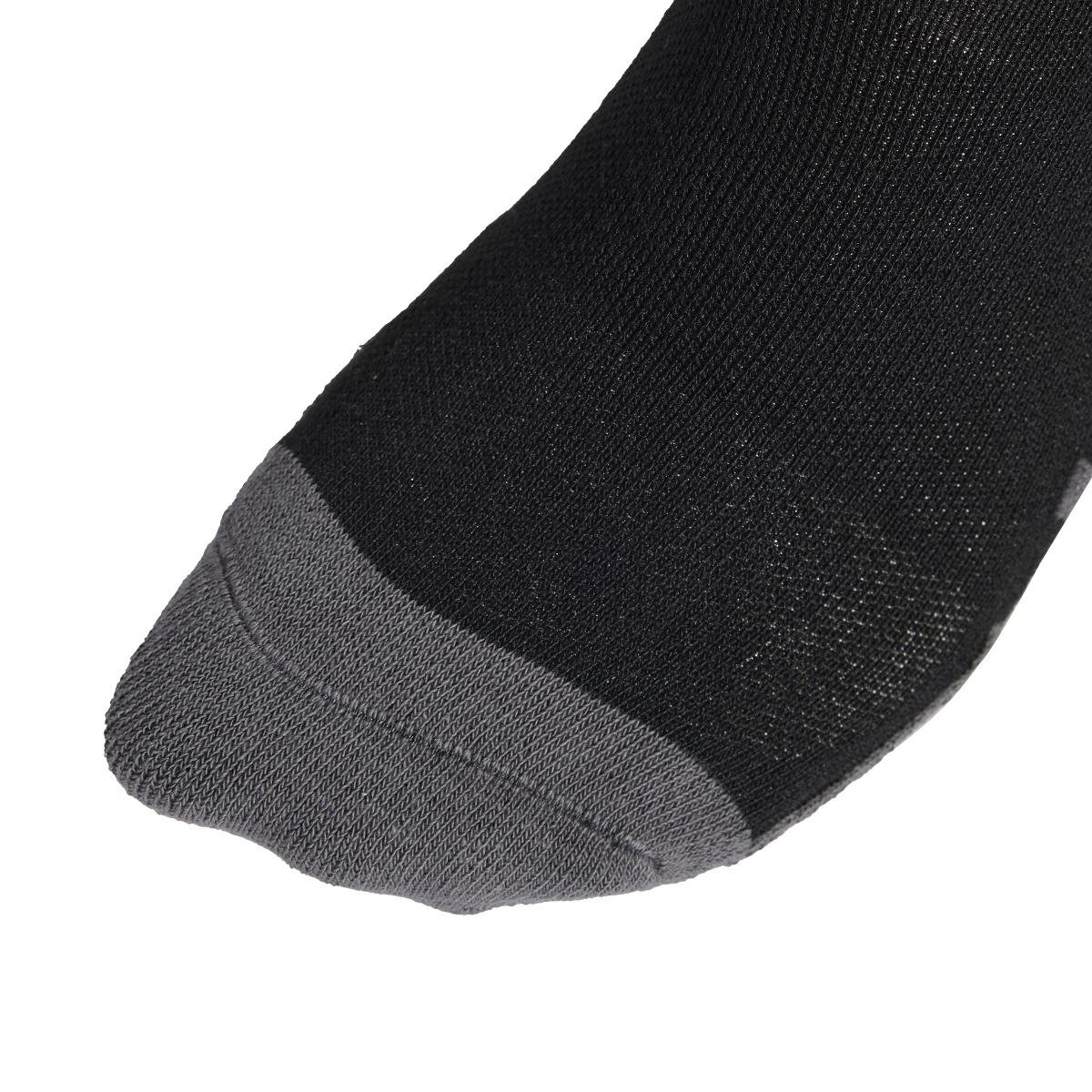 product/a/d/adidas_jc6453_black-gresix_5.jpg