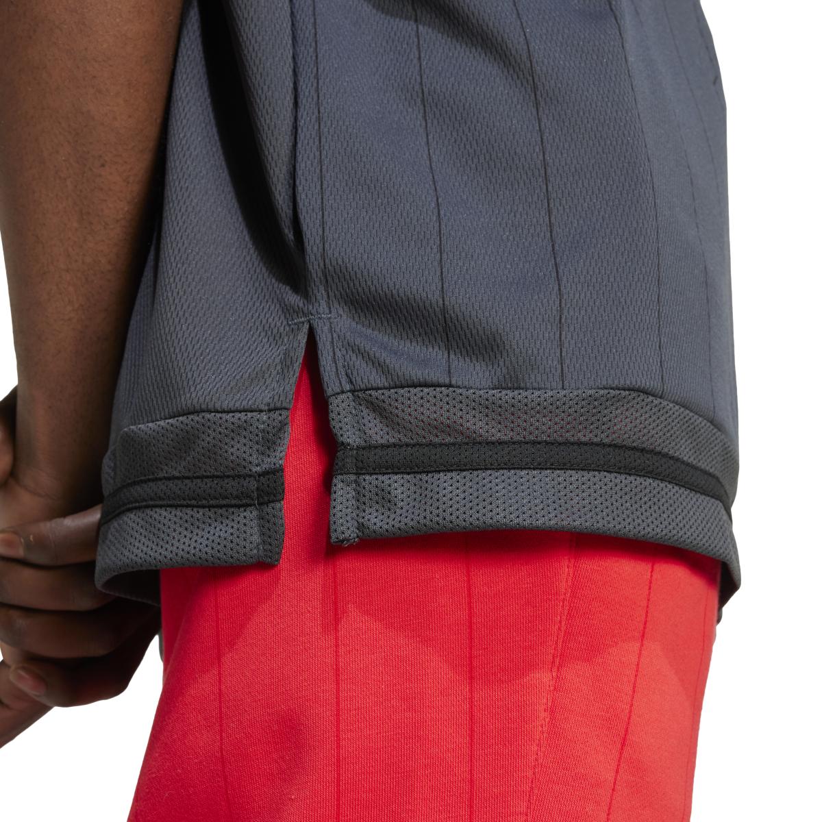 product/a/d/adidas_jd8104_dkgrey_7.jpg