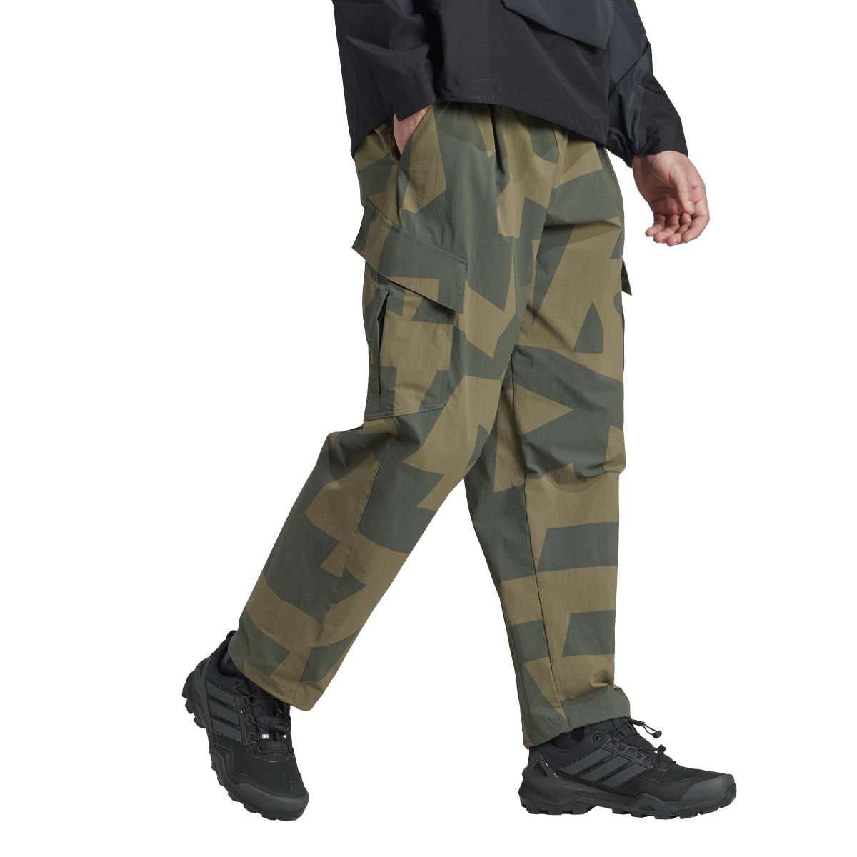 product/a/d/adidas_je9427_carbon-legivy-olistr-orbgrn_5.jpg