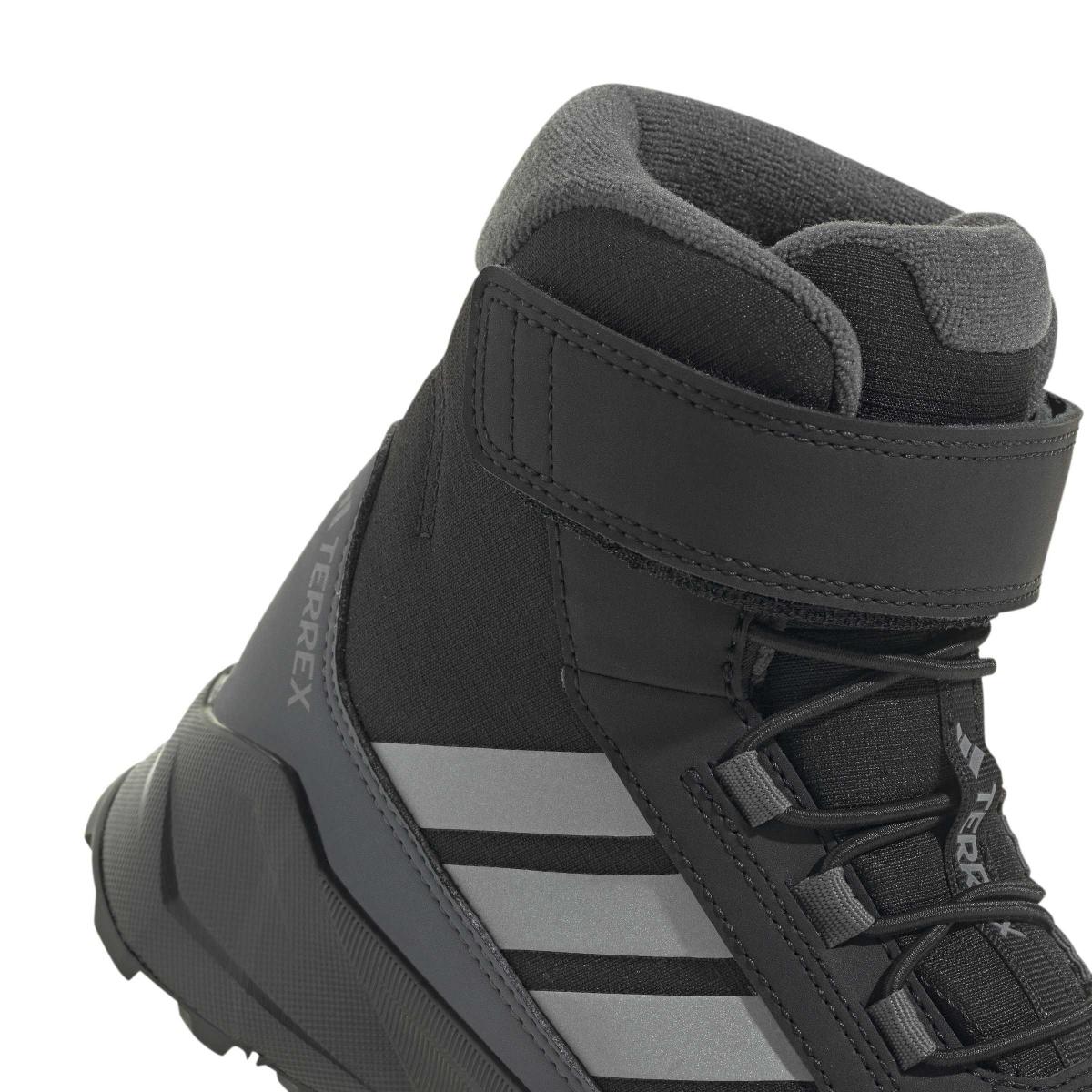 product/a/d/adidas_jh5512_8_footwear_photography_detail_view_1_white-nw091625.jpg