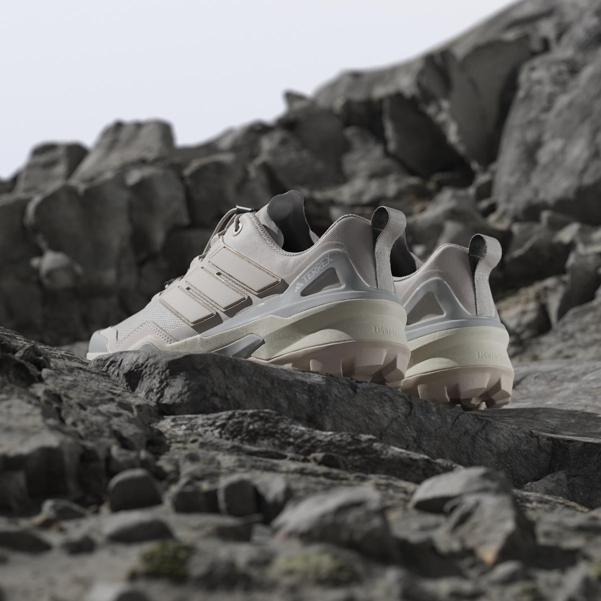 product/a/d/adidas_jh6391_19_footwear_photography_heromrktng_view_6-nw091625.jpg