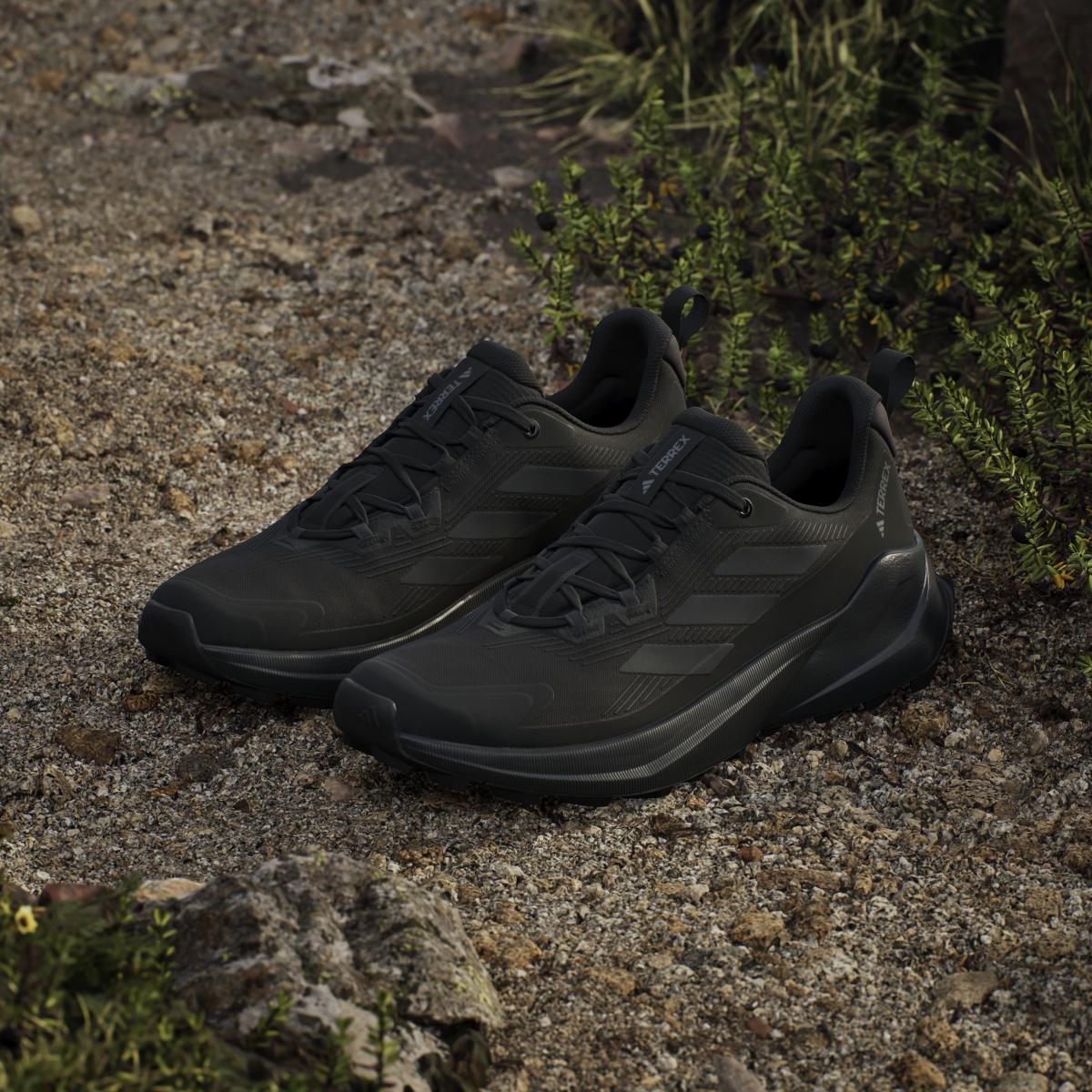product/a/d/adidas_jh6407_20_footwear_photography_heromrktng_view_5-nw091625.jpg
