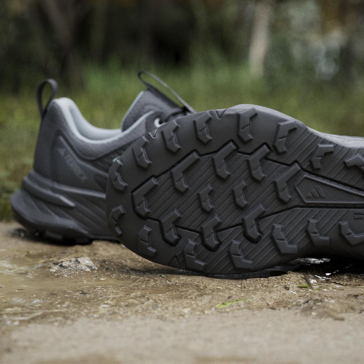 product/a/d/adidas_ji0278_23_footwear_photography_heromrktng_view_11-nw091625.jpg