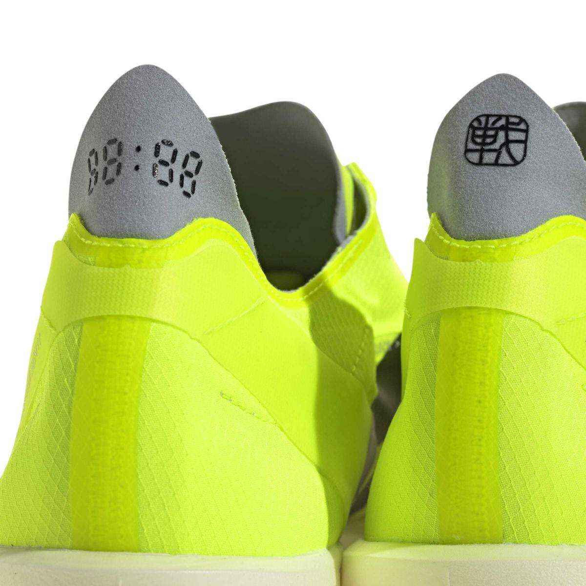product/a/d/adidas_ji0991_8_footwear_photography_detail_view_1_white-nw091625.jpg