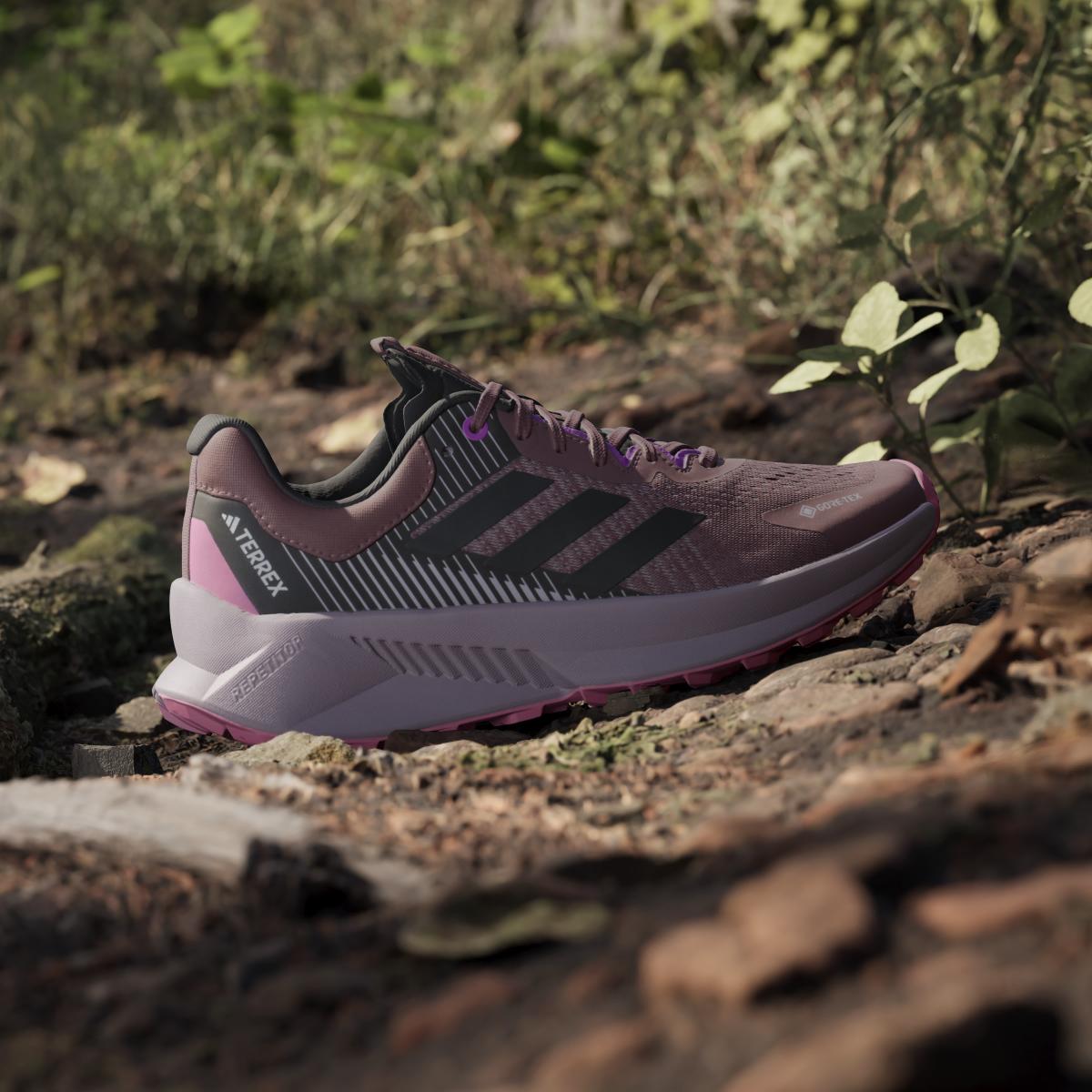 product/a/d/adidas_ji1672_16_footwear_photography_heromrktng_view_3.jpg