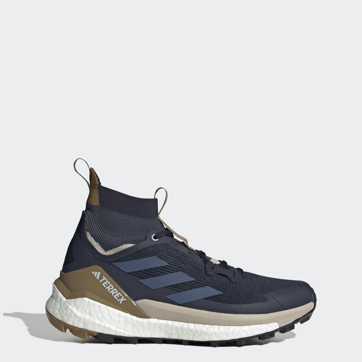 product/a/d/adidas_ji1873_15_footwear_photography_heromrktng_view_1-nw091625.jpg