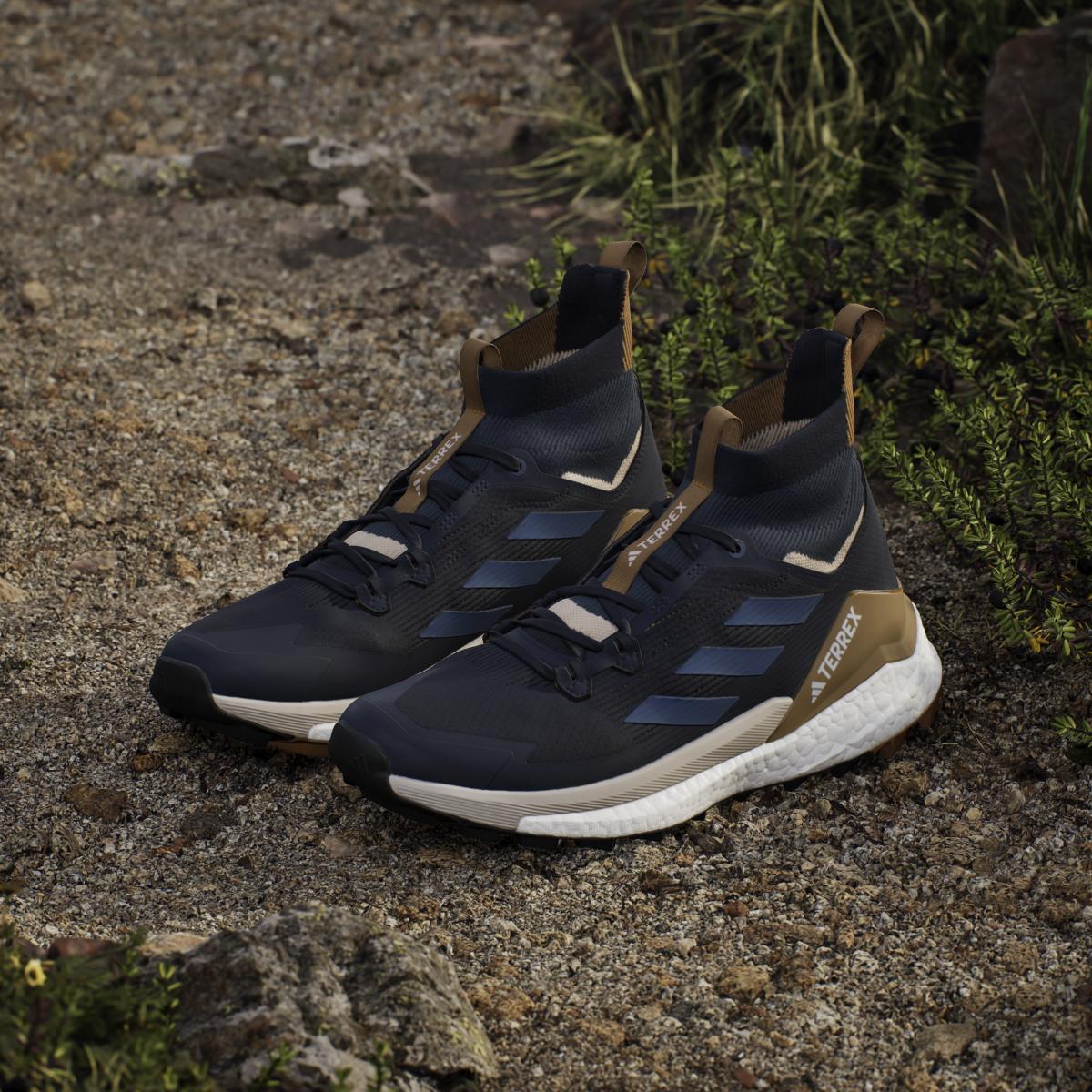 product/a/d/adidas_ji1873_18_footwear_photography_heromrktng_view_5-nw091625.jpg