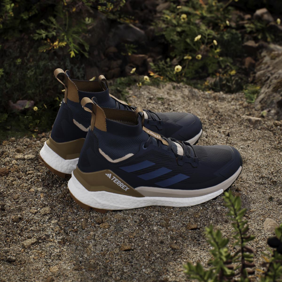 product/a/d/adidas_ji1873_19_footwear_photography_heromrktng_view_6-nw091625.jpg